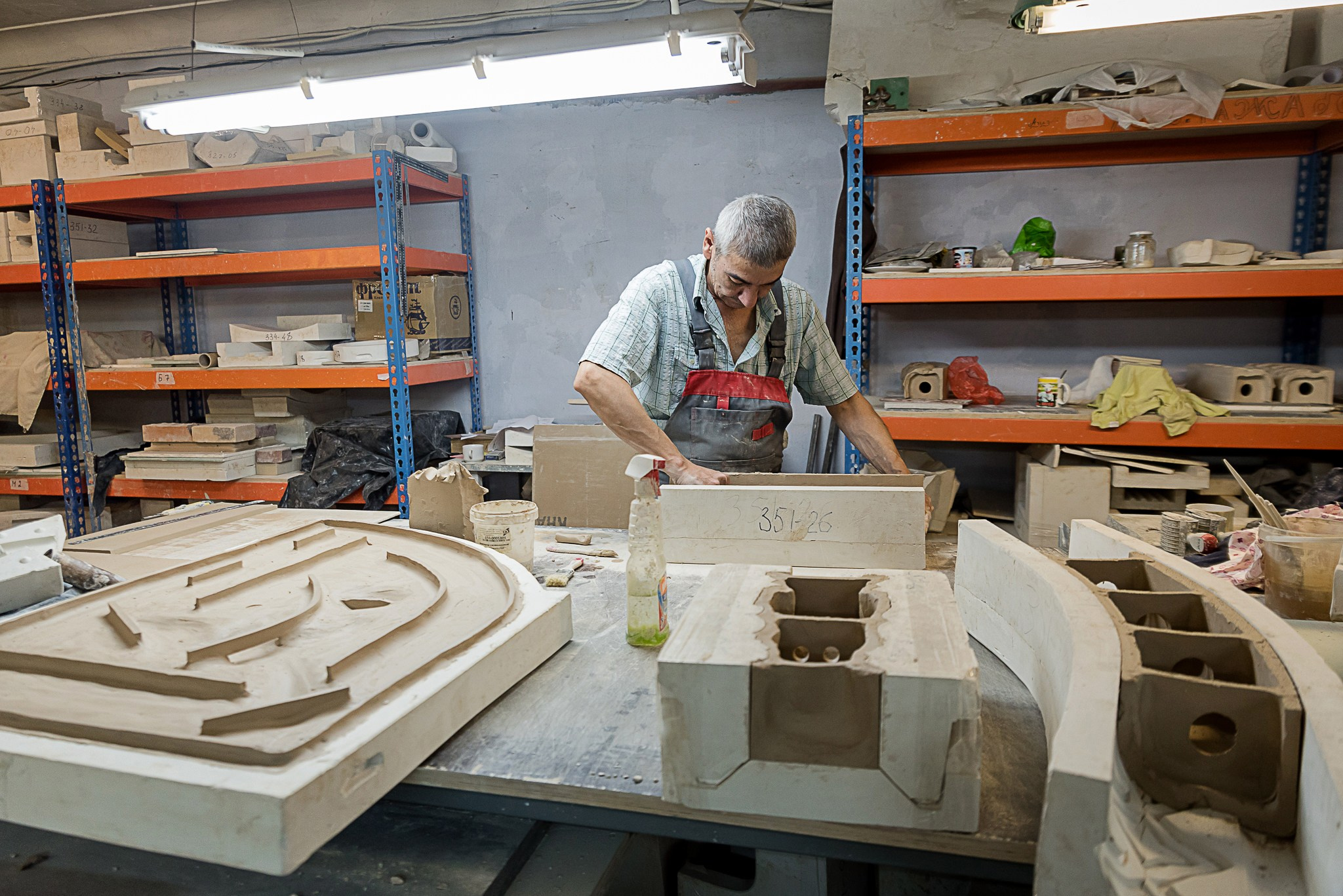 Экскурсия в цех по производству керамики. Свадебный и семейный фотограф из Санкт-Петербурга Климов Анатолий