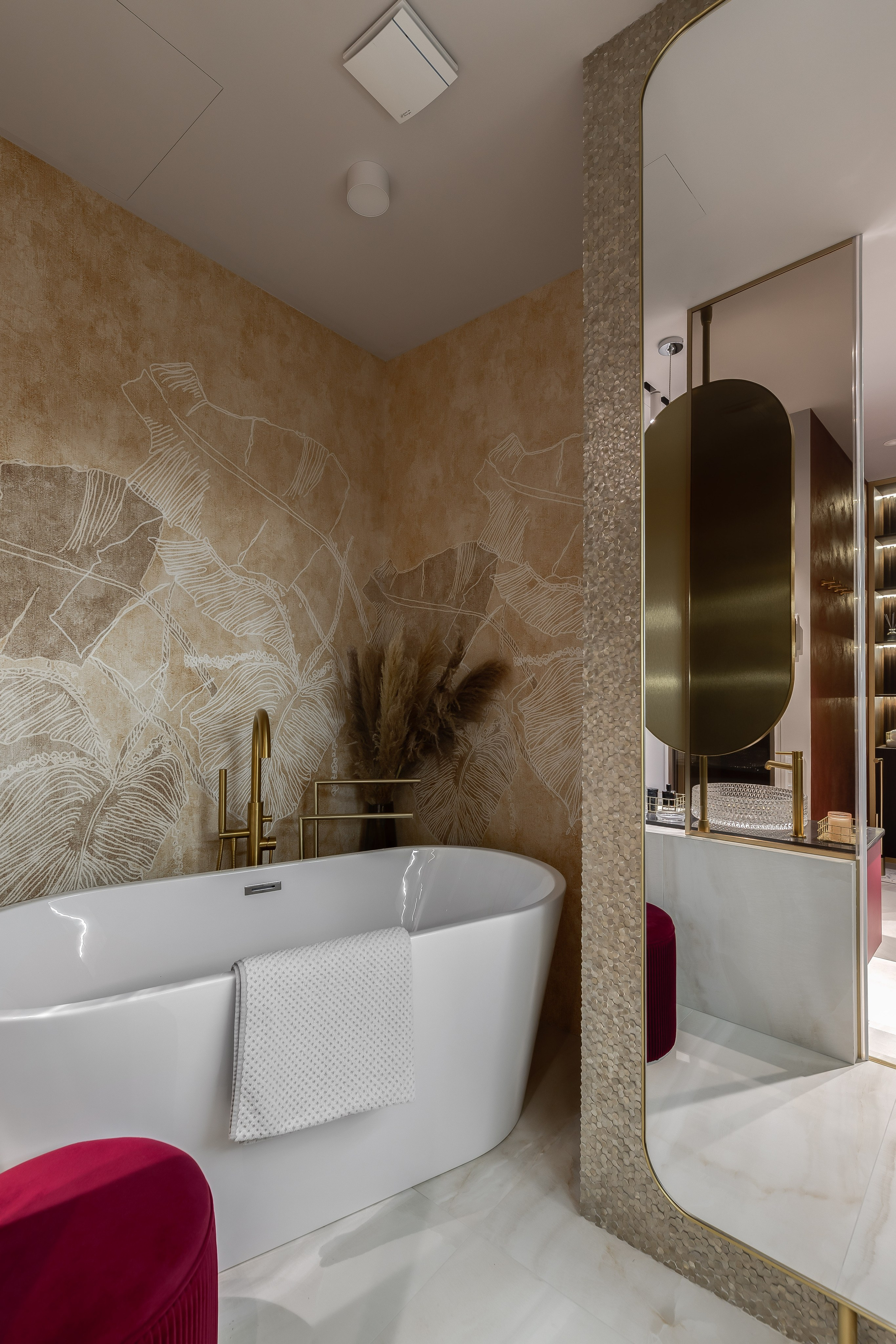 Яркая квартира. Совместная работа с интерьерным стилистом. Интерьерный фотограф в Москве