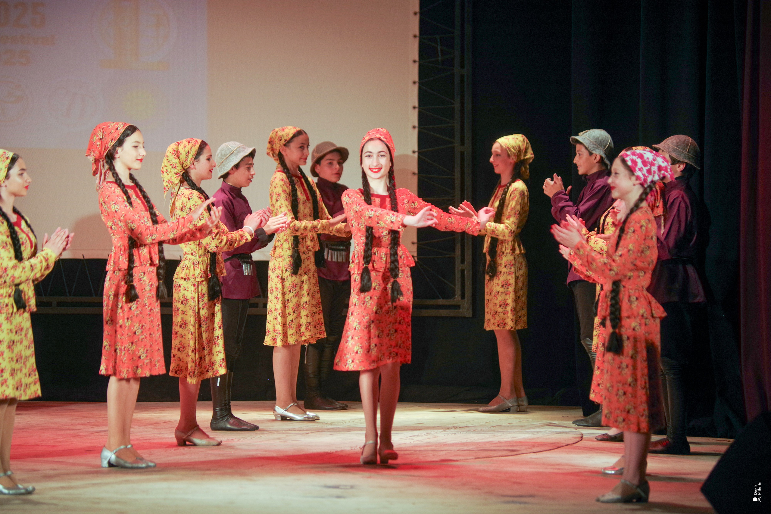 Танцы в прекрасном Они. Портретный фотограф Денис Милютин