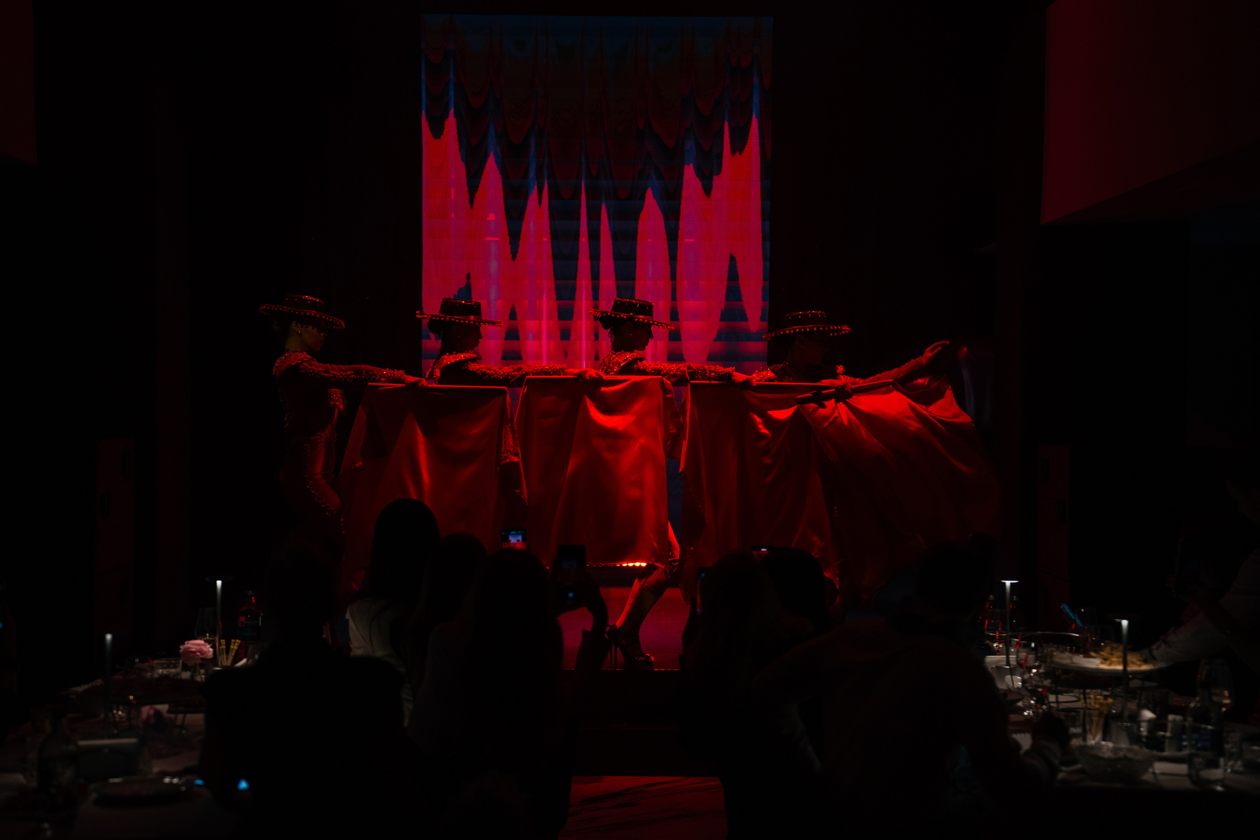 2 апреля (среда). BENUAR Restaurant