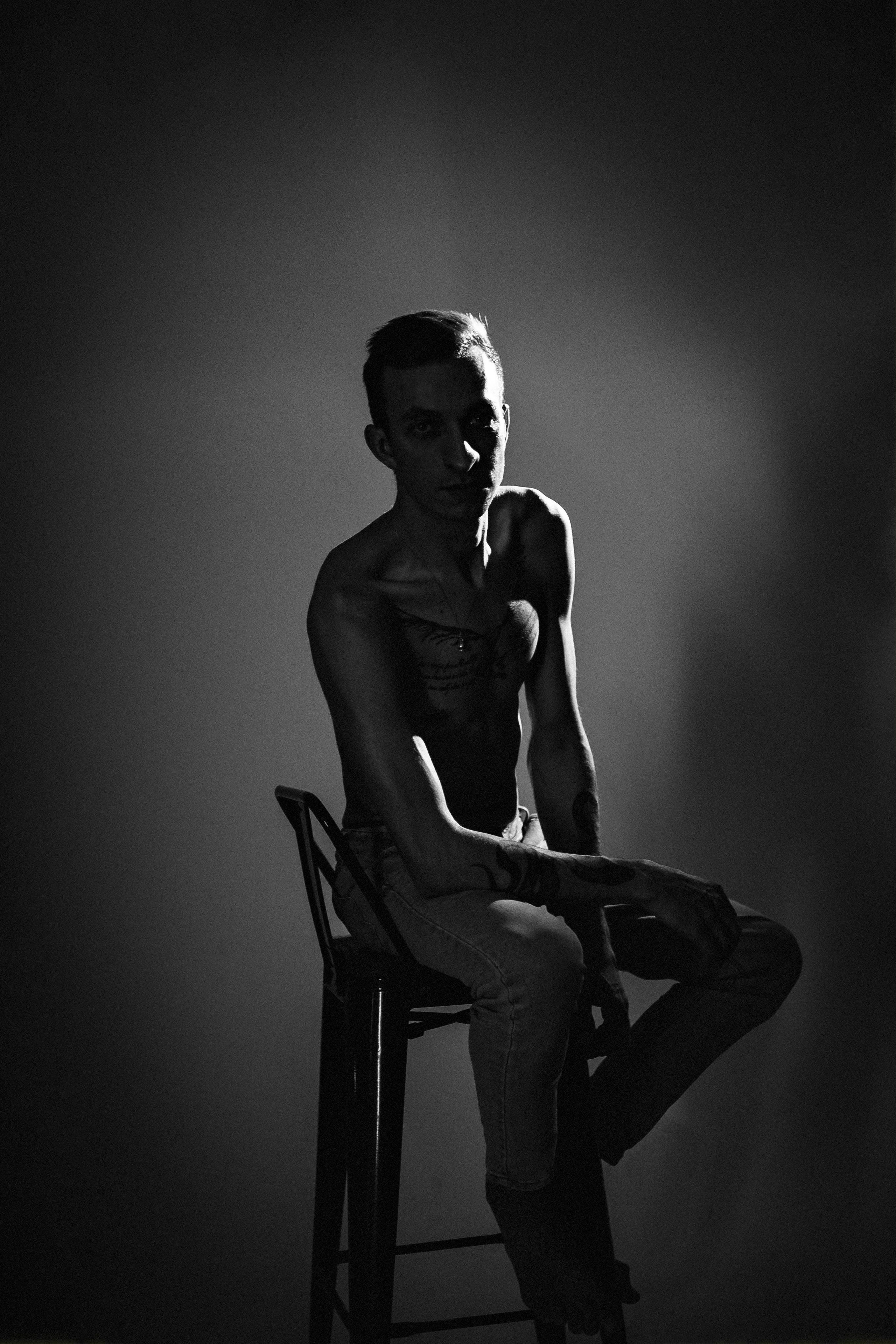 Юра. Фотосессия в студии со студийным светом. Профессиональный фотограф, Москва |Видное Елена Елизарова