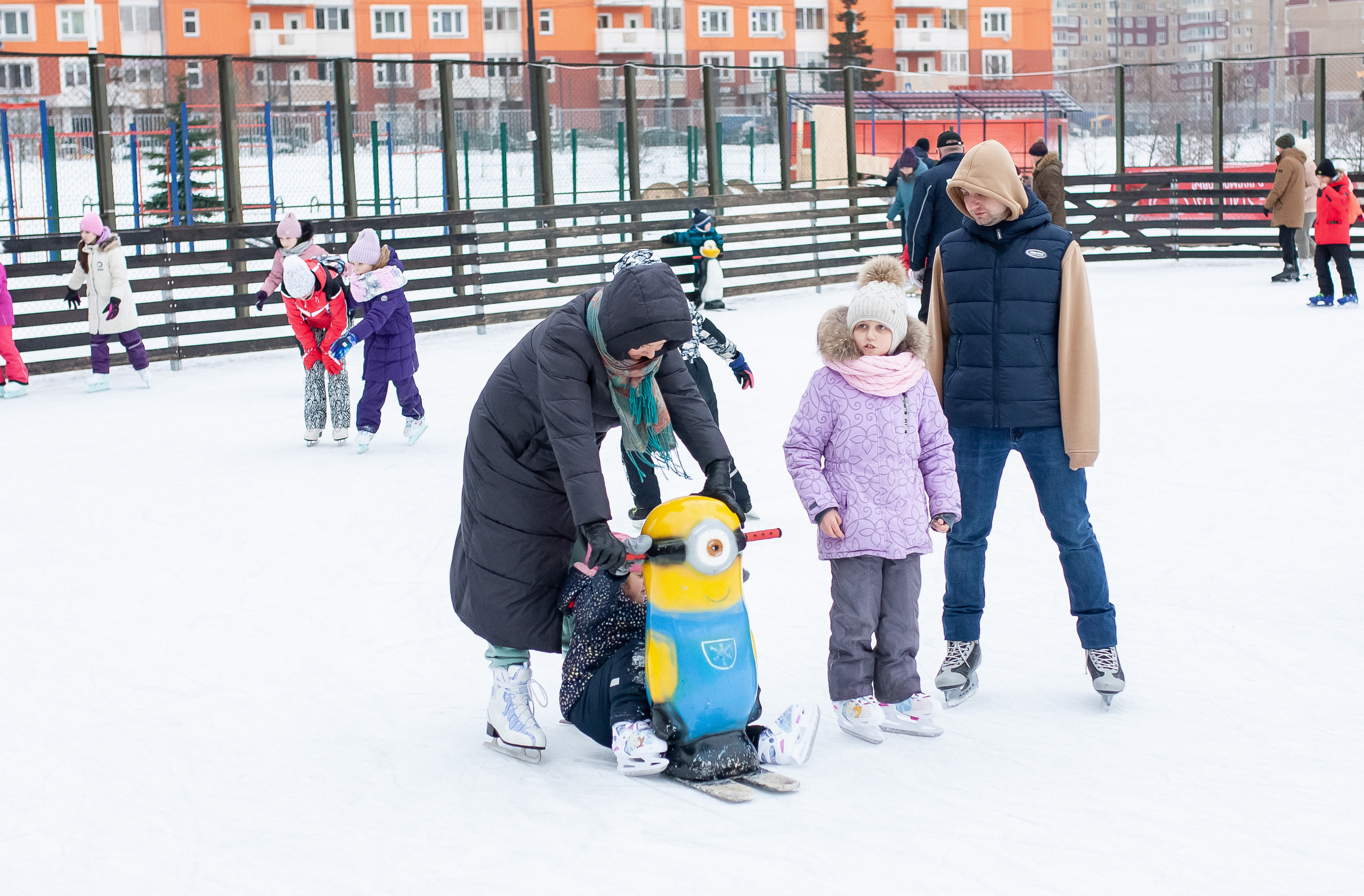 Каток. Веселое катание. Профессиональный фотограф, Москва |Видное Елена Елизарова