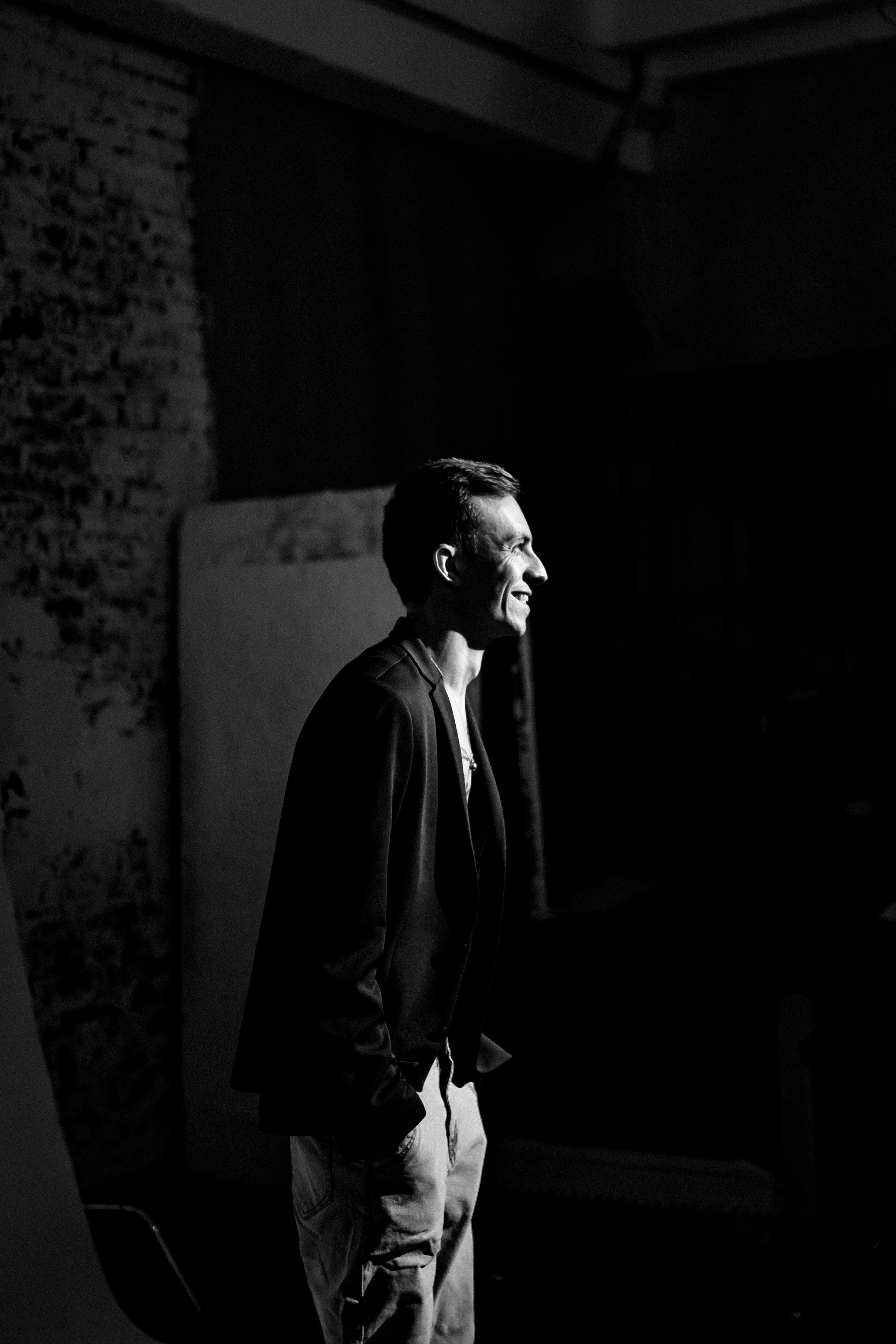 Юра. Фотосессия в студии со студийным светом. Профессиональный фотограф, Москва |Видное Елена Елизарова