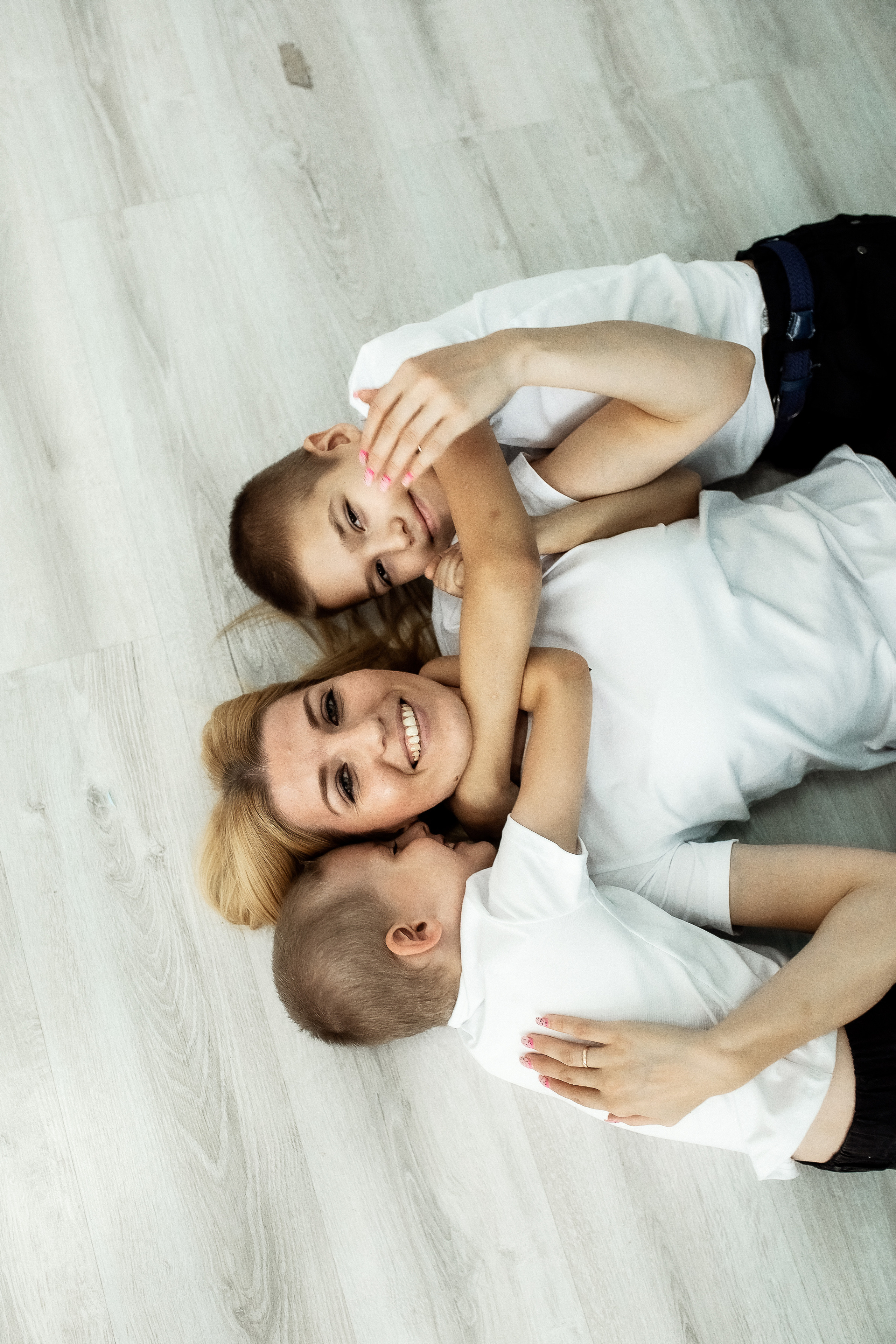 Люба, Дима и Ваня, вместе одно целое. Профессиональный фотограф, Москва |Видное Елена Елизарова