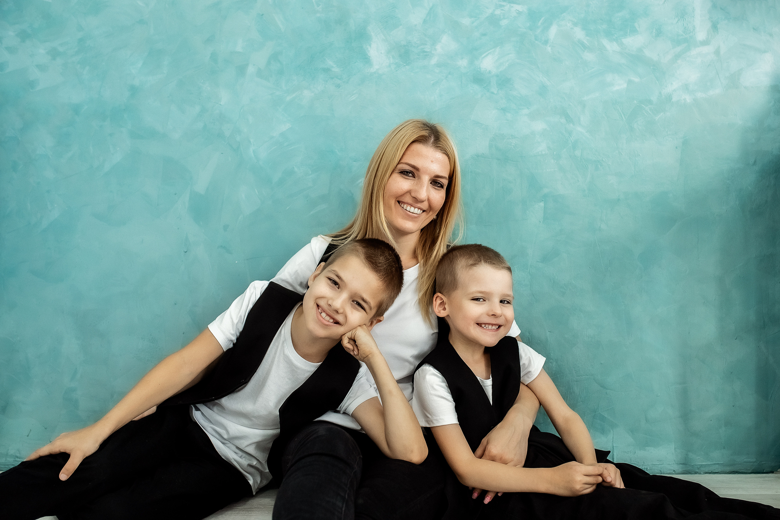 Люба, Дима и Ваня, вместе одно целое. Профессиональный фотограф, Москва |Видное Елена Елизарова