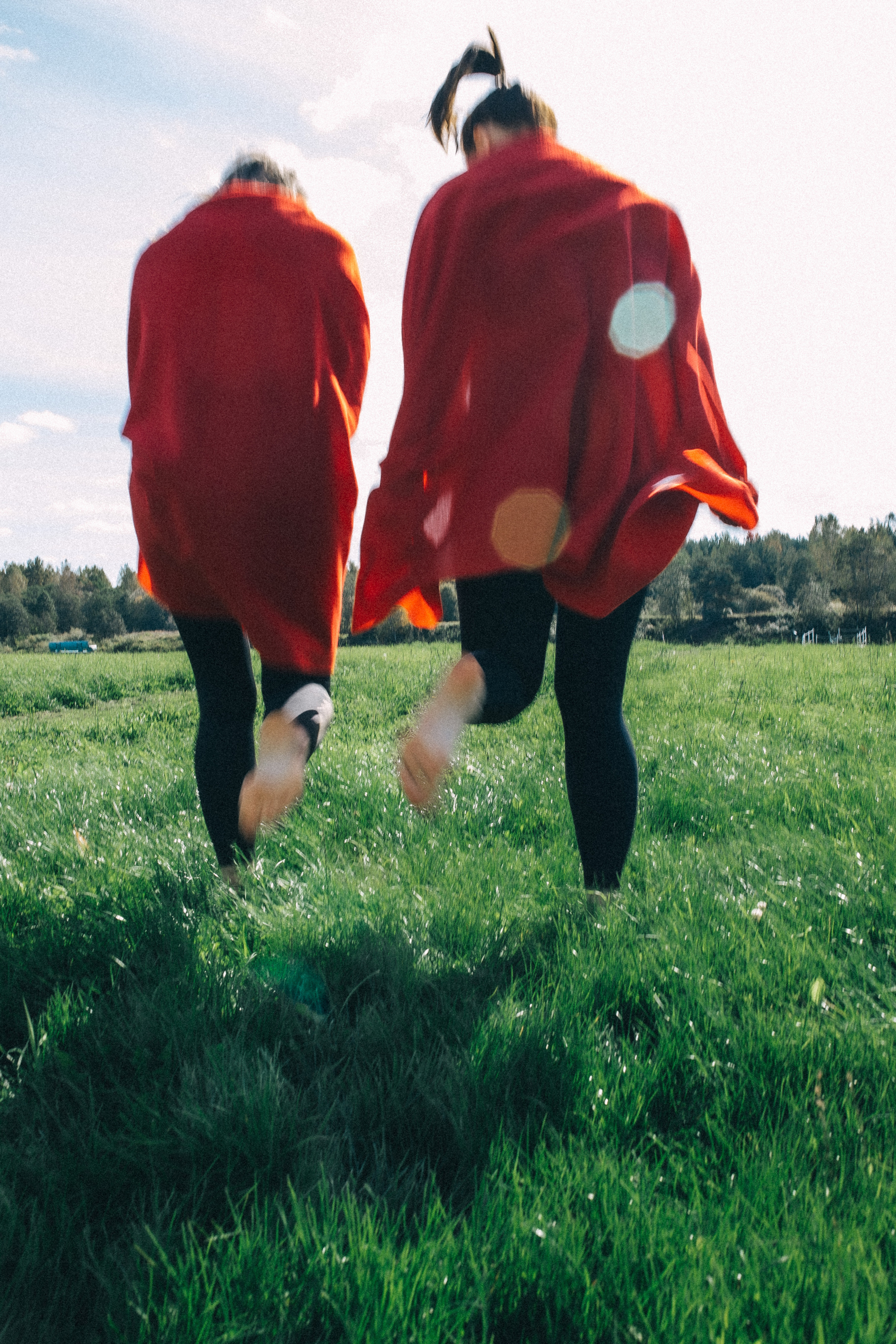 Йога дача. Идея постановочная, а эмоции неподдельные!. Профессиональный фотограф, Москва |Видное Елена Елизарова