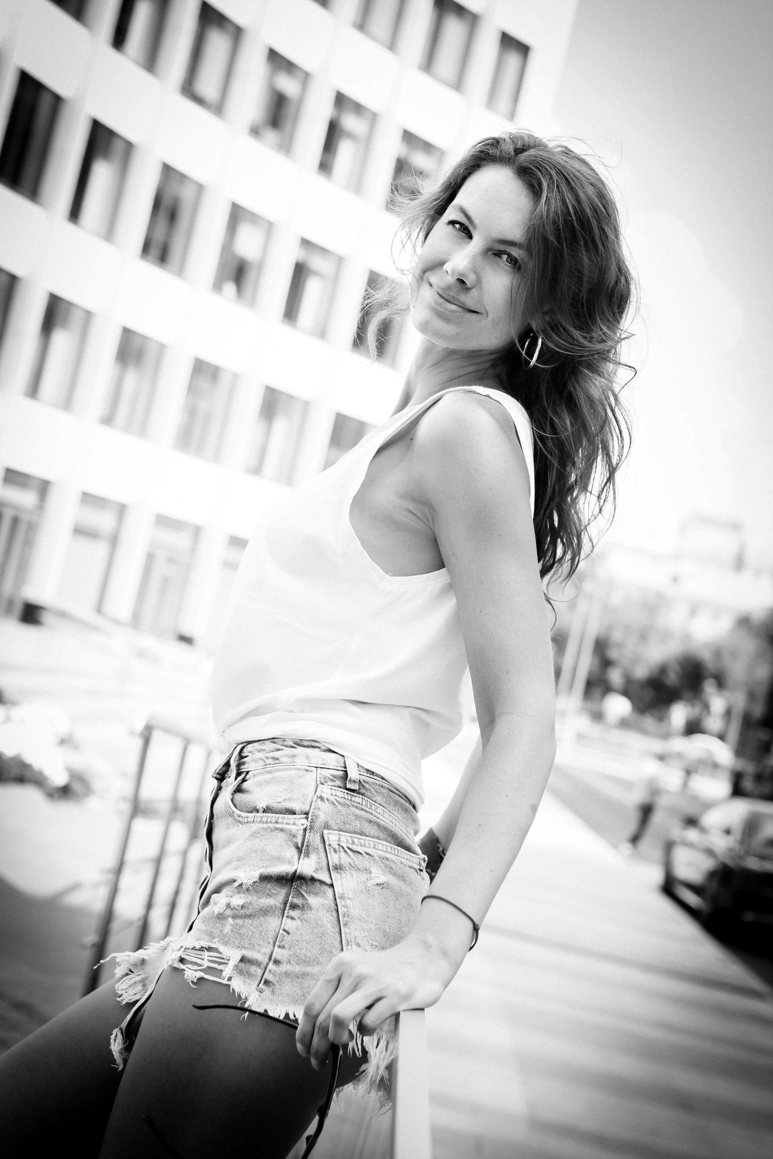 Анна. Жаркая прогулка по Москве. Несколько образов. Профессиональный фотограф, Москва |Видное Елена Елизарова