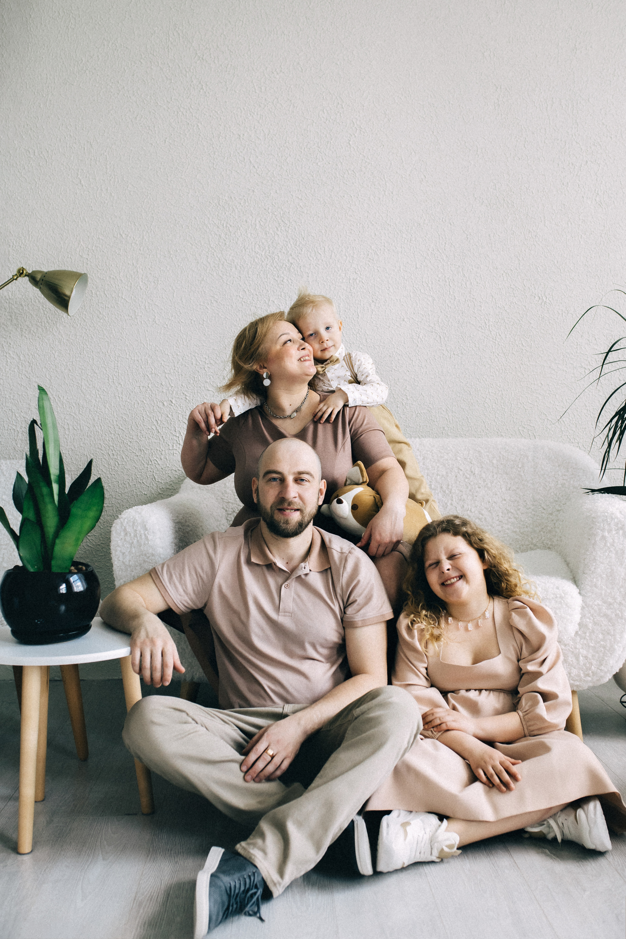 Оля и семья. Студия. Профессиональный фотограф, Москва |Видное Елена Елизарова