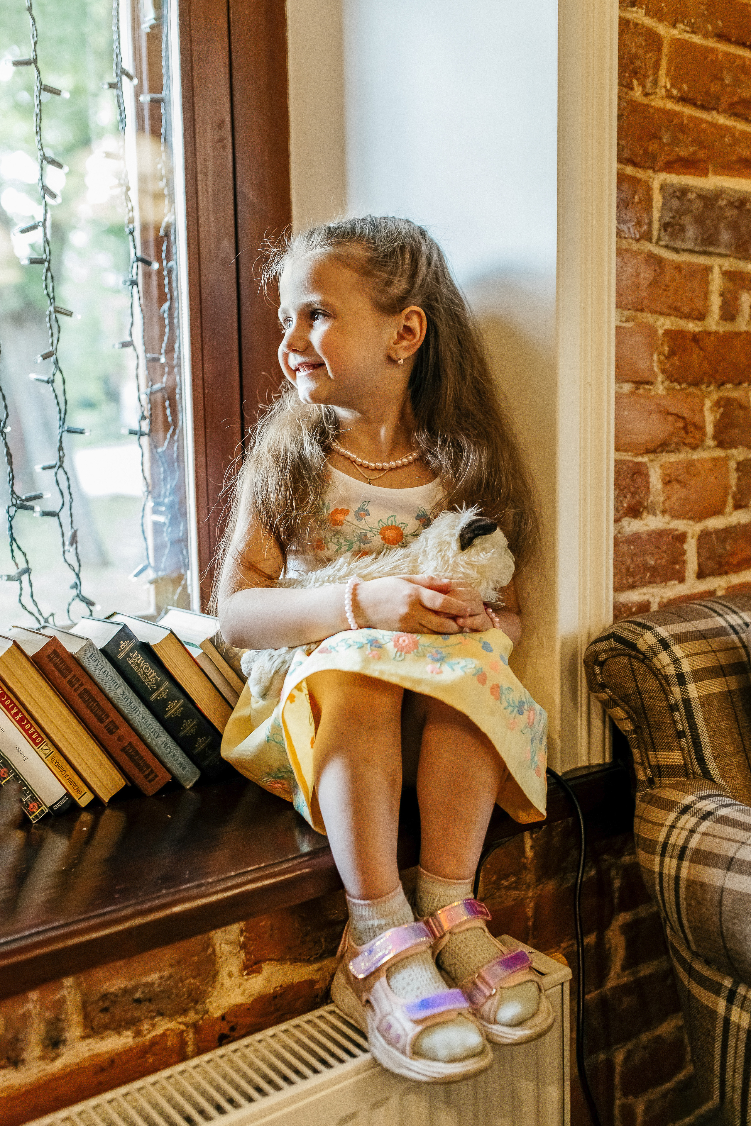 Лия и Полина. Посиделки в библиотеке. Профессиональный фотограф, Москва |Видное Елена Елизарова