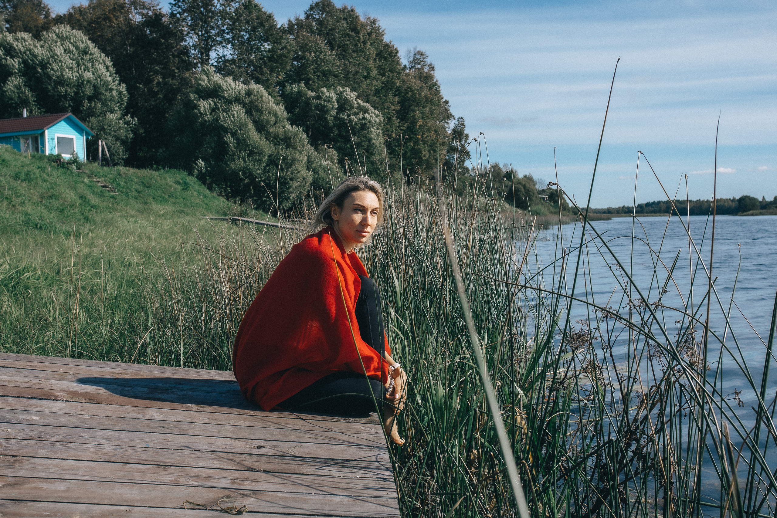 Йога дача. Идея постановочная, а эмоции неподдельные!. Профессиональный фотограф, Москва |Видное Елена Елизарова