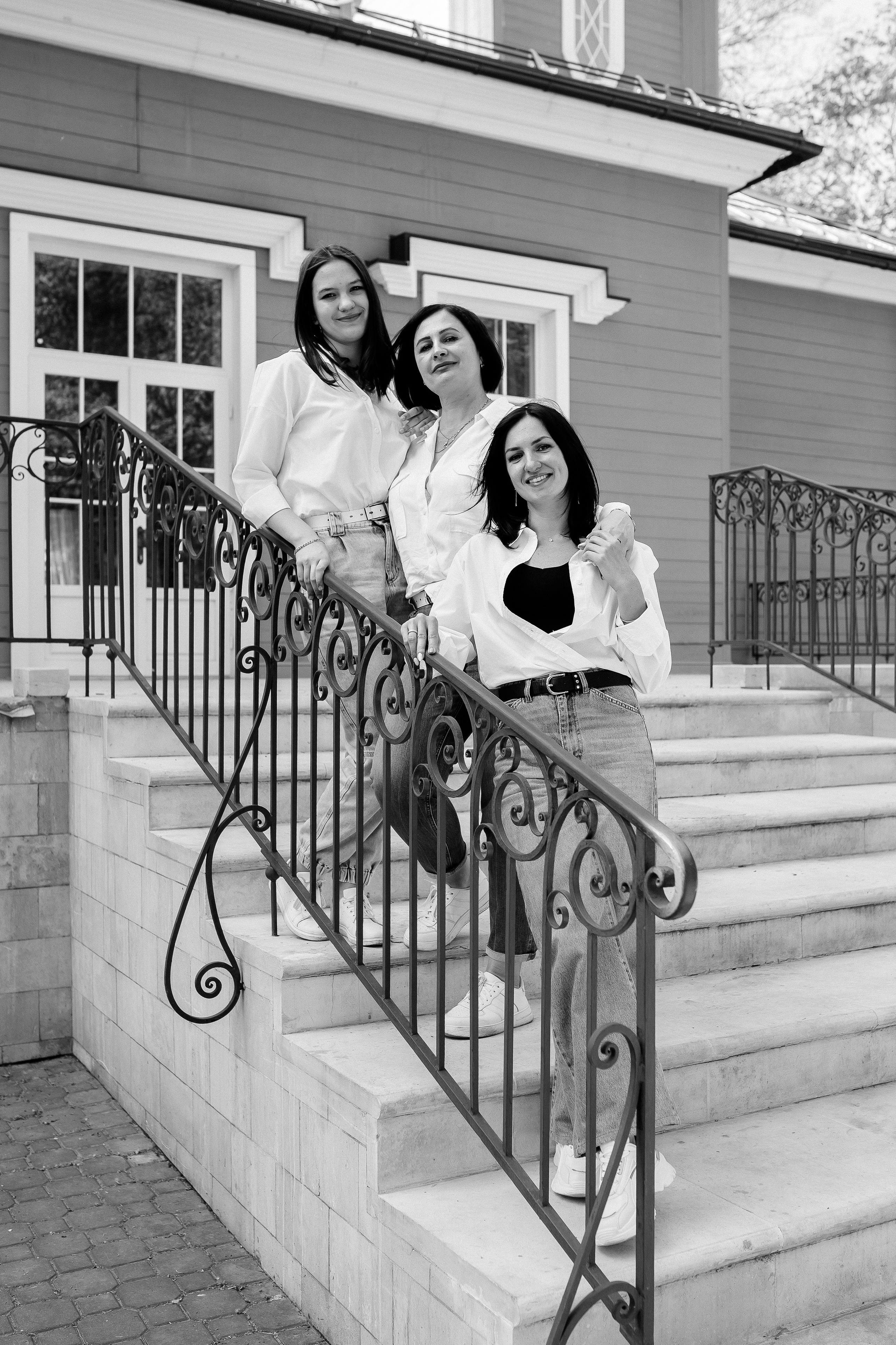 Мама и дочки. Прогулка. Профессиональный фотограф, Москва |Видное Елена Елизарова