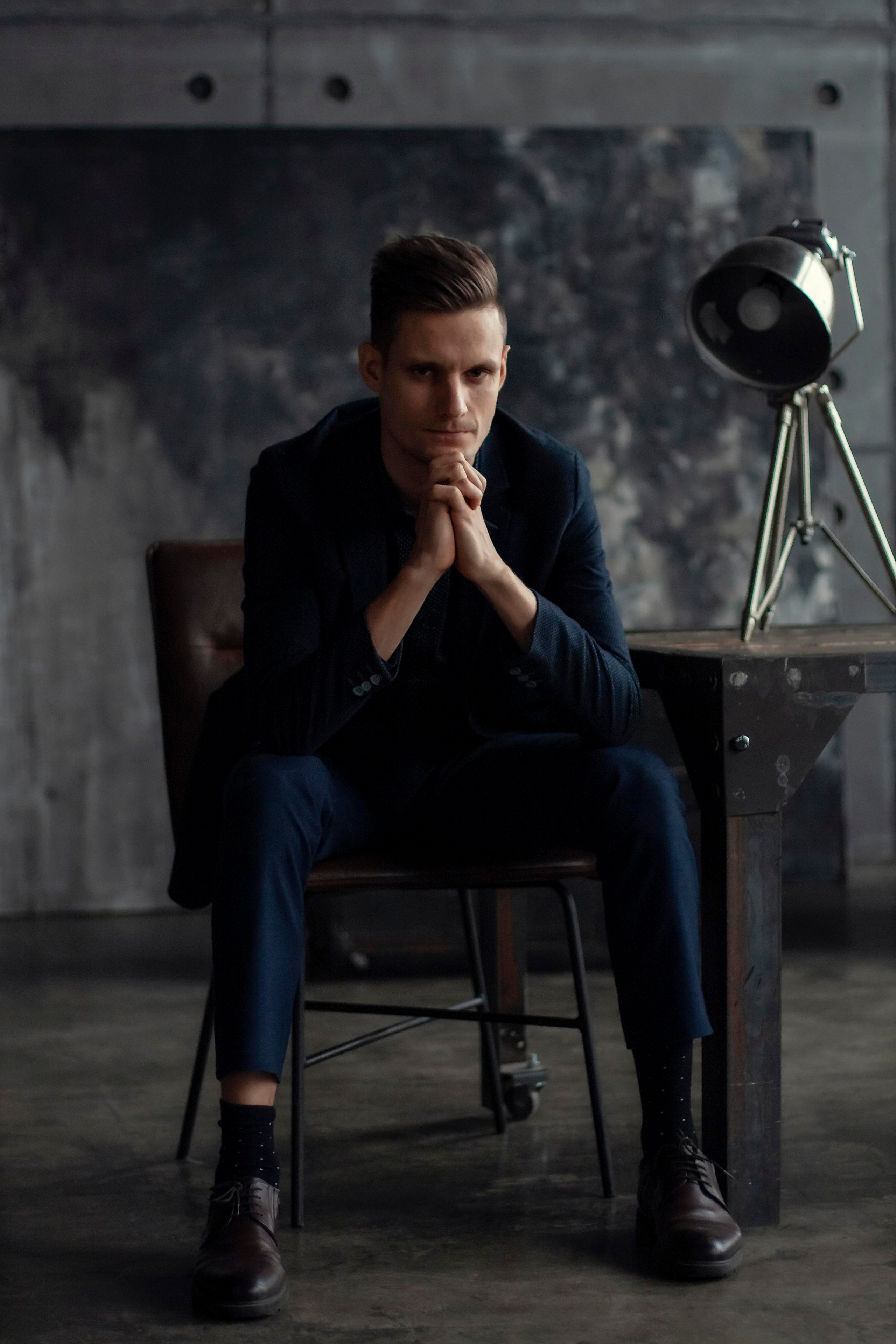 Евгений. Стильная сьемка в студии. Профессиональный фотограф, Москва |Видное Елена Елизарова