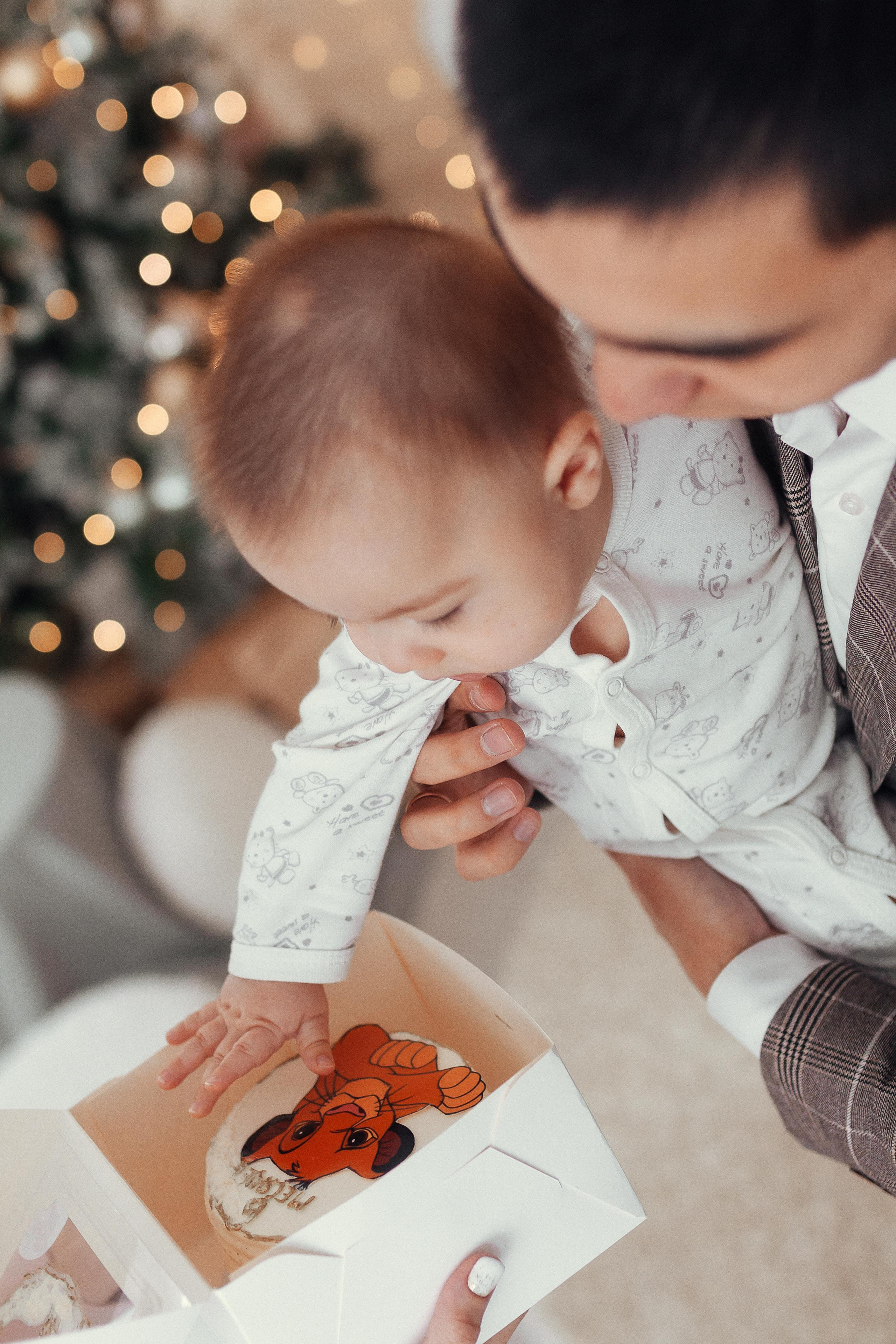 Зиля с семьей. Новогодняя фотосессия в студии. Профессиональный фотограф, Москва |Видное Елена Елизарова