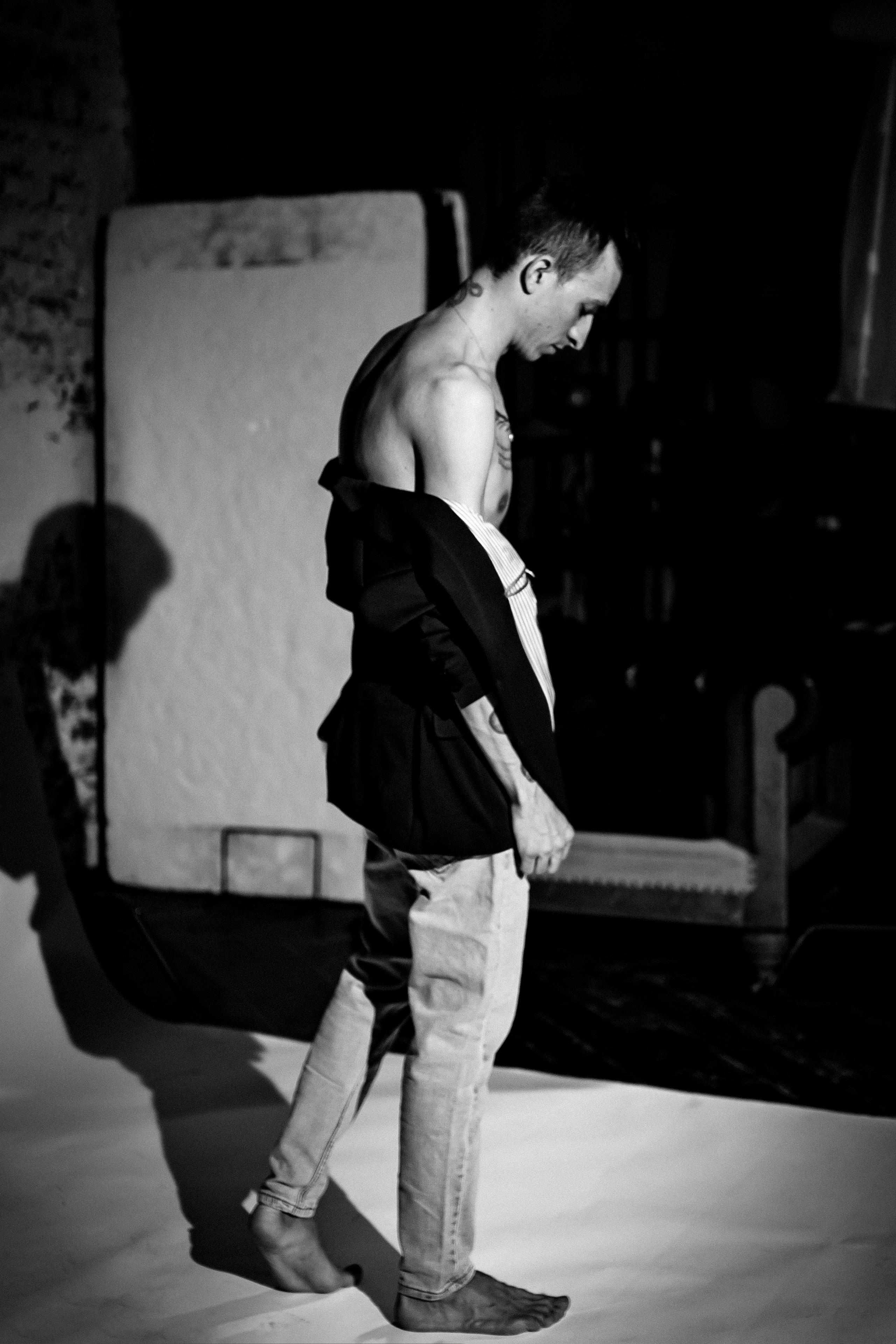 Юра. Фотосессия в студии со студийным светом. Профессиональный фотограф, Москва |Видное Елена Елизарова