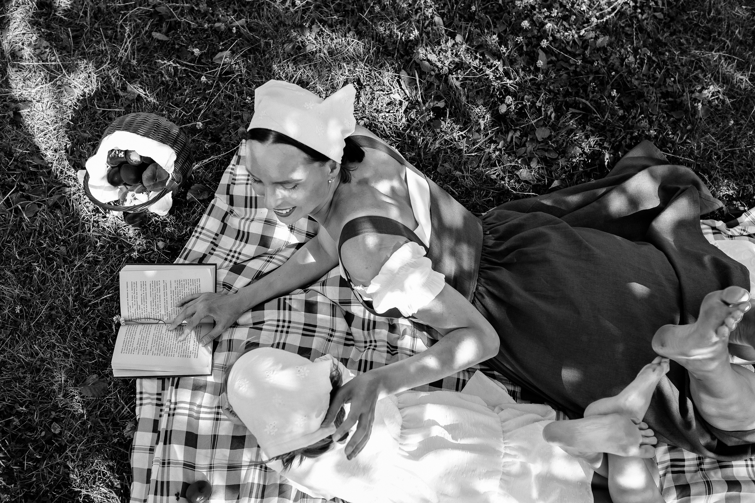 Надя и Алиса. Пикник. Лето. Профессиональный фотограф, Москва |Видное Елена Елизарова