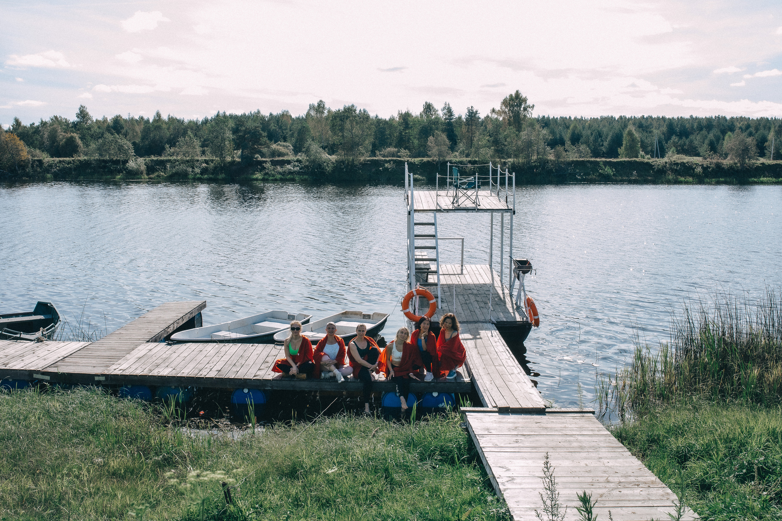 Йога дача. Идея постановочная, а эмоции неподдельные!. Профессиональный фотограф, Москва |Видное Елена Елизарова