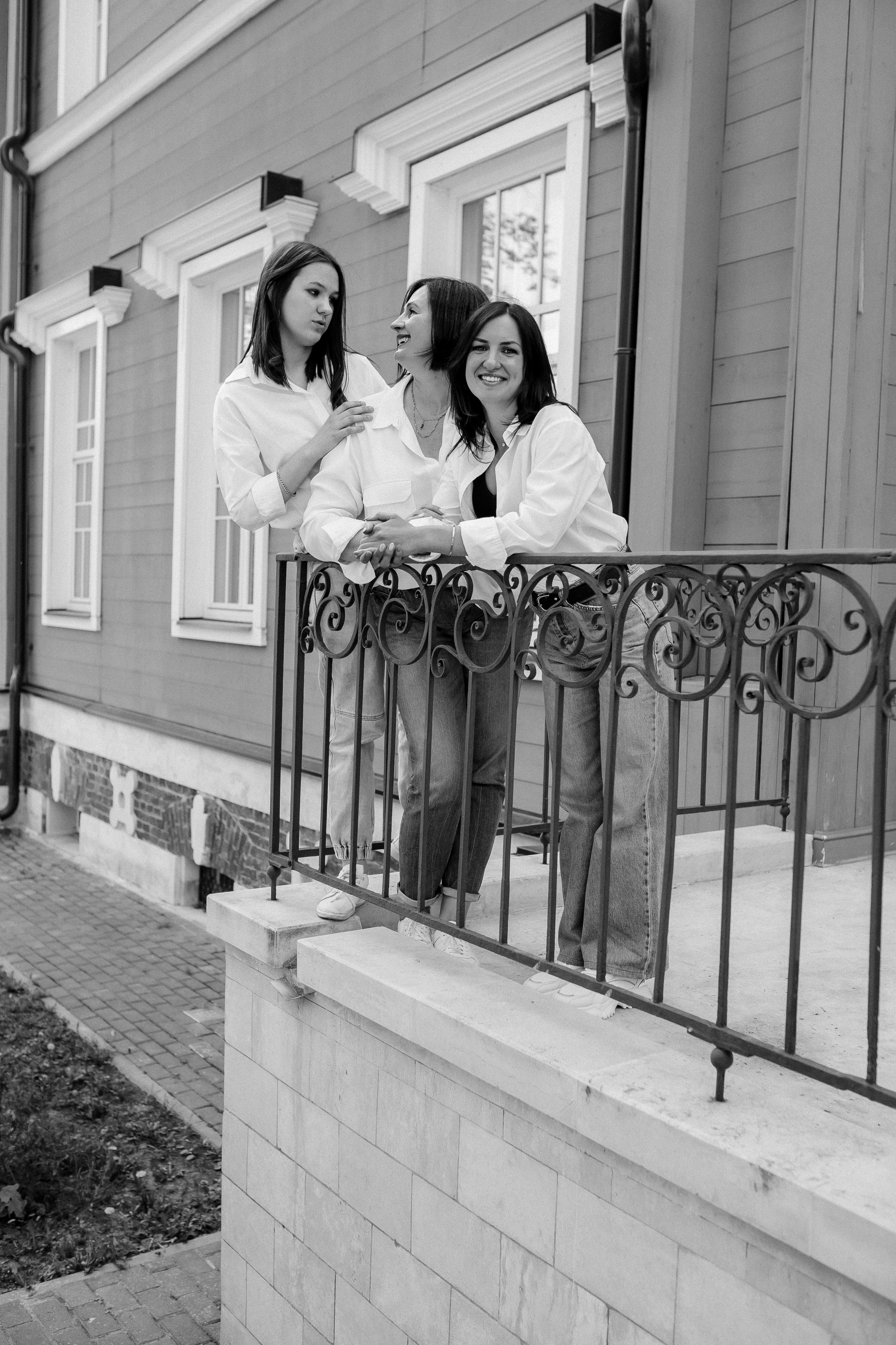 Мама и дочки. Прогулка. Профессиональный фотограф, Москва |Видное Елена Елизарова