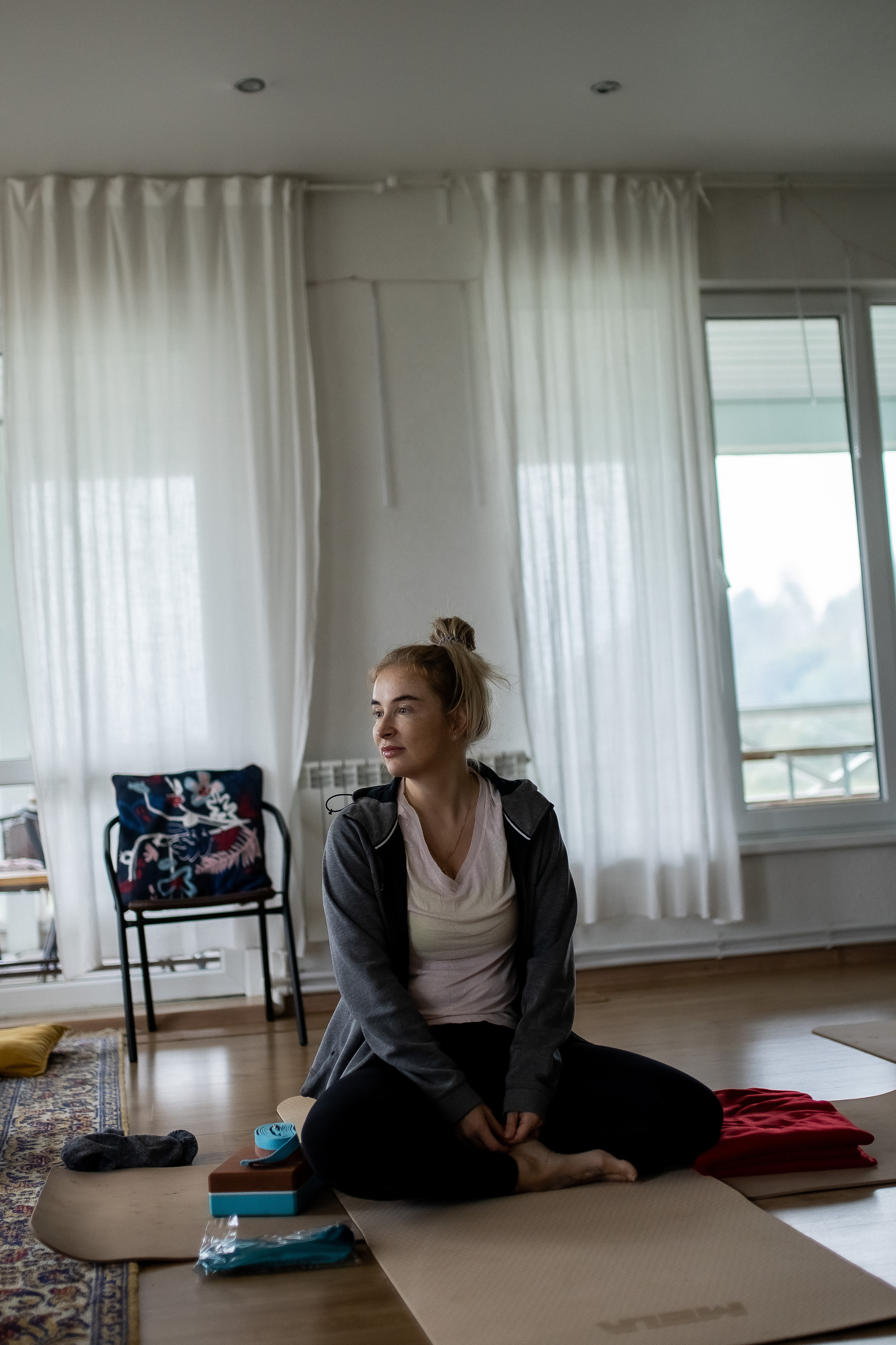 Йога дача. Выезд на природу. Профессиональный фотограф, Москва |Видное Елена Елизарова