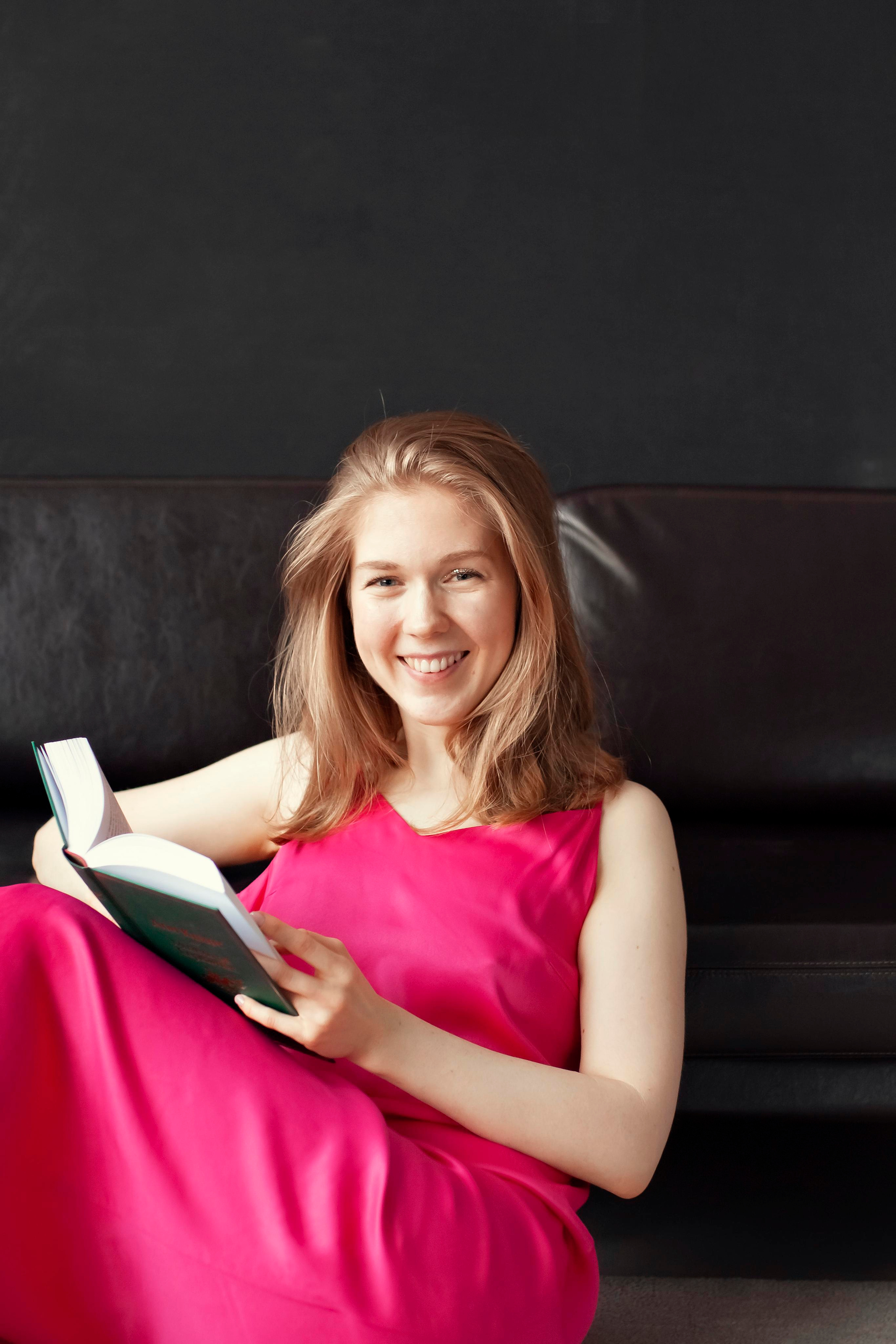 Екатерина. Красота и книги. Профессиональный фотограф, Москва |Видное Елена Елизарова