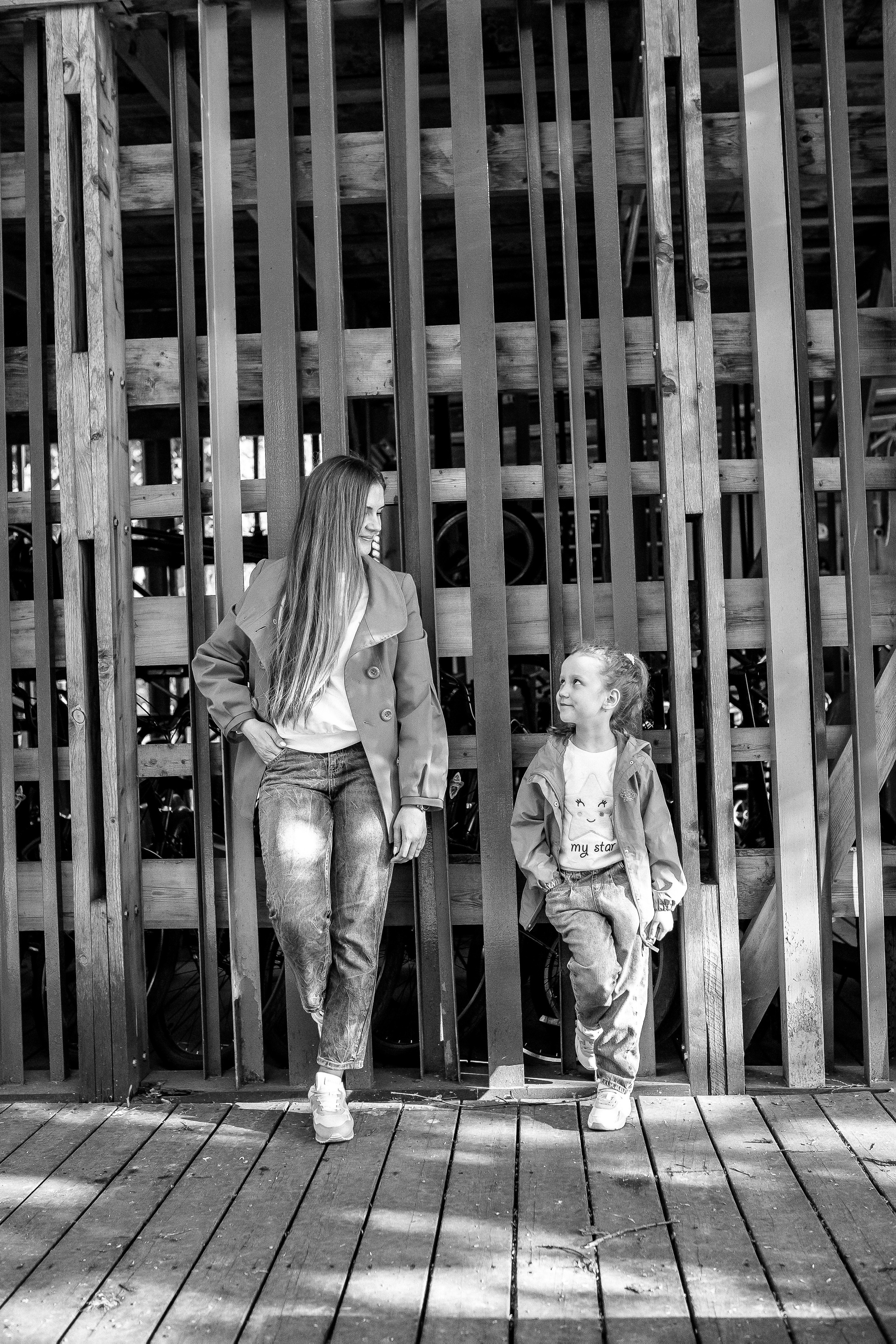 Регина и Кристина. Прогулка в парке им. Горького. Профессиональный фотограф, Москва |Видное Елена Елизарова