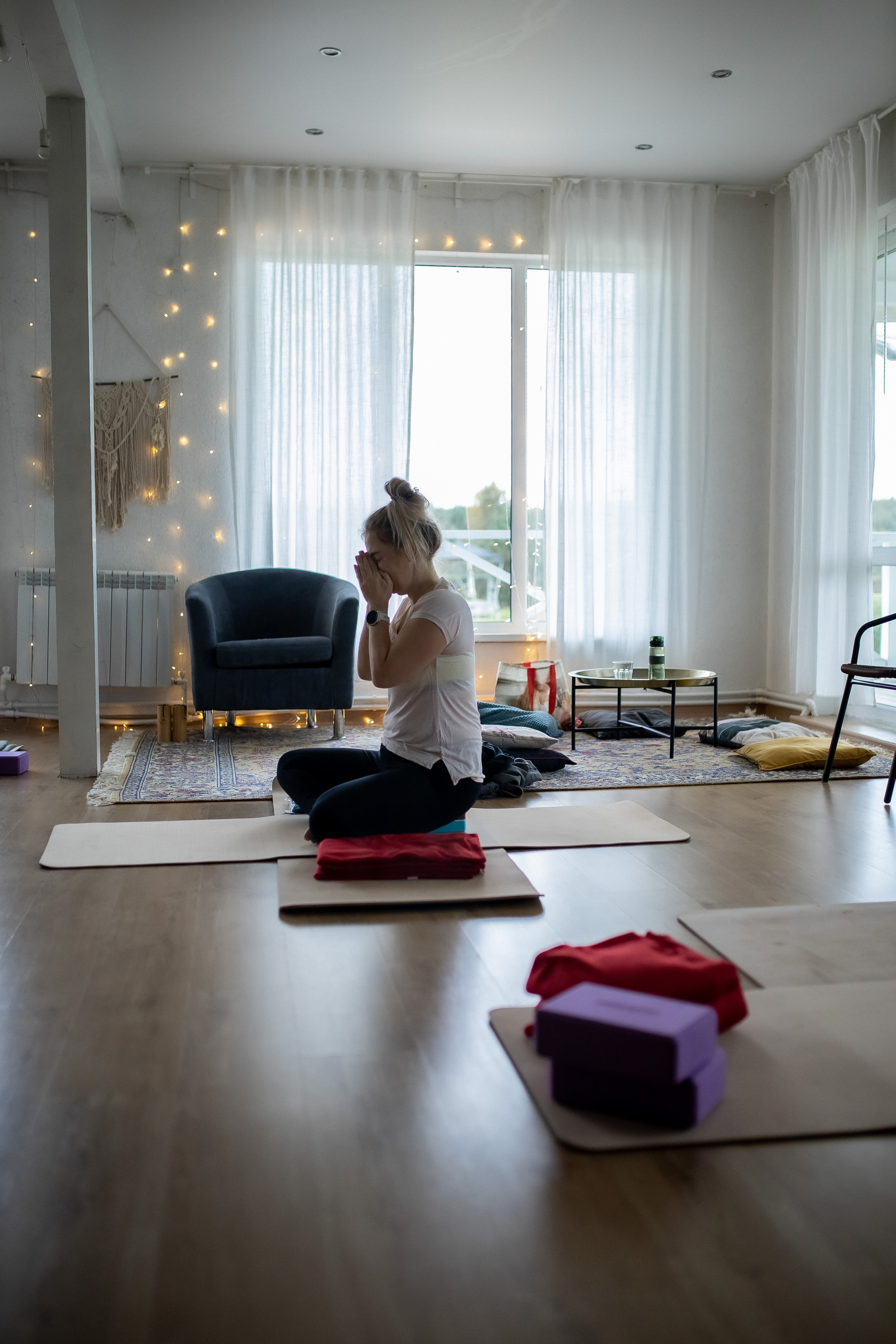 Йога дача. Выезд на природу. Профессиональный фотограф, Москва |Видное Елена Елизарова