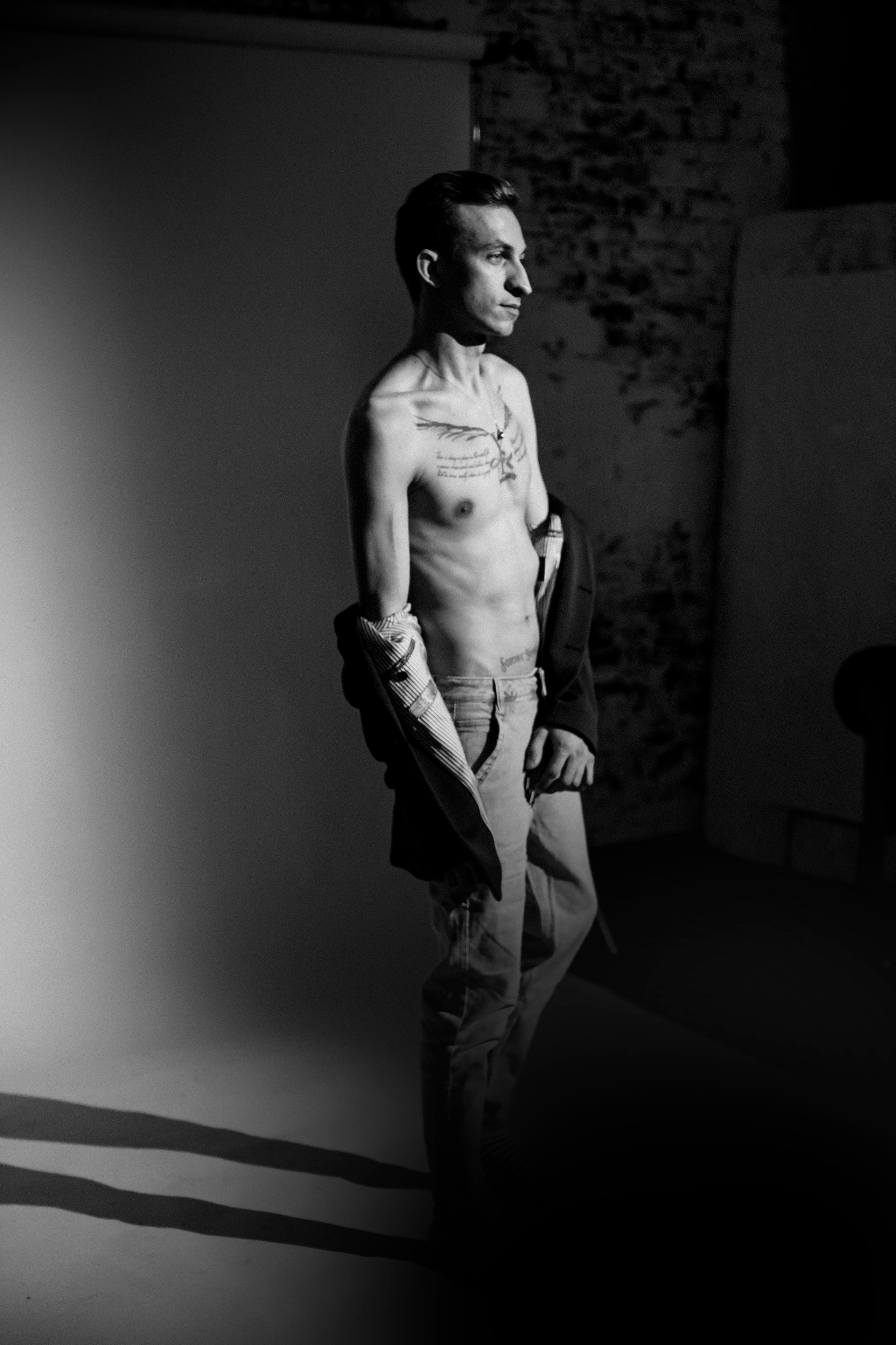 Юра. Фотосессия в студии со студийным светом. Профессиональный фотограф, Москва |Видное Елена Елизарова