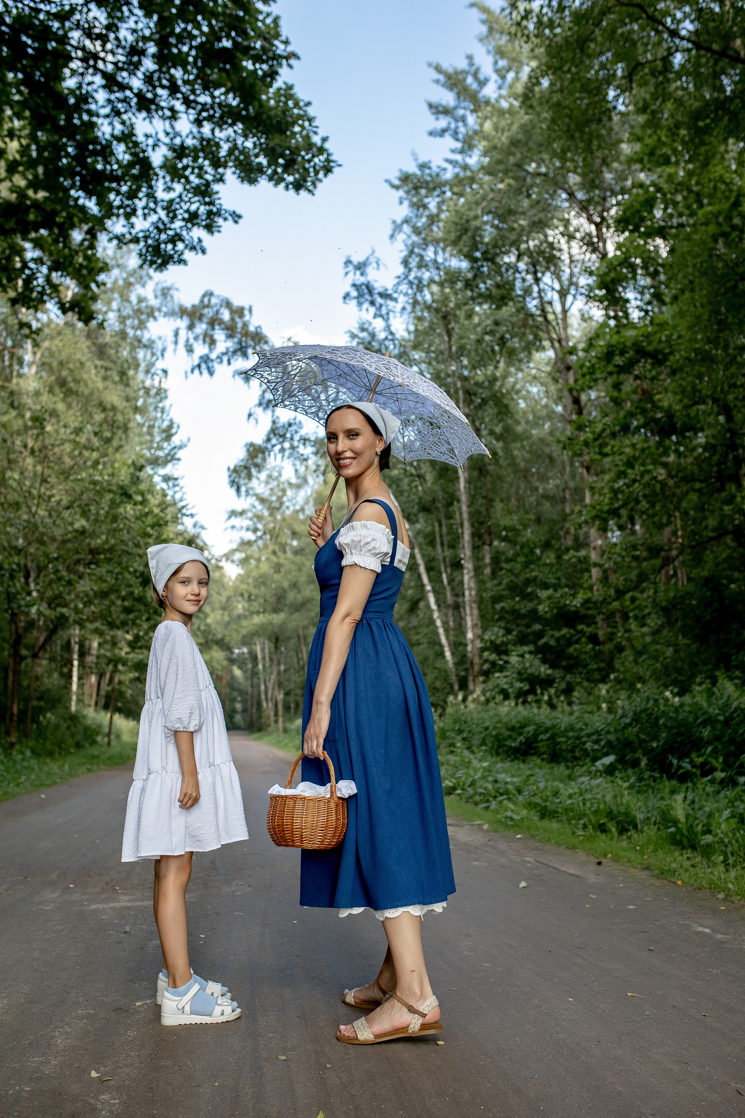 Надя и Алиса. Пикник. Лето. Профессиональный фотограф, Москва |Видное Елена Елизарова