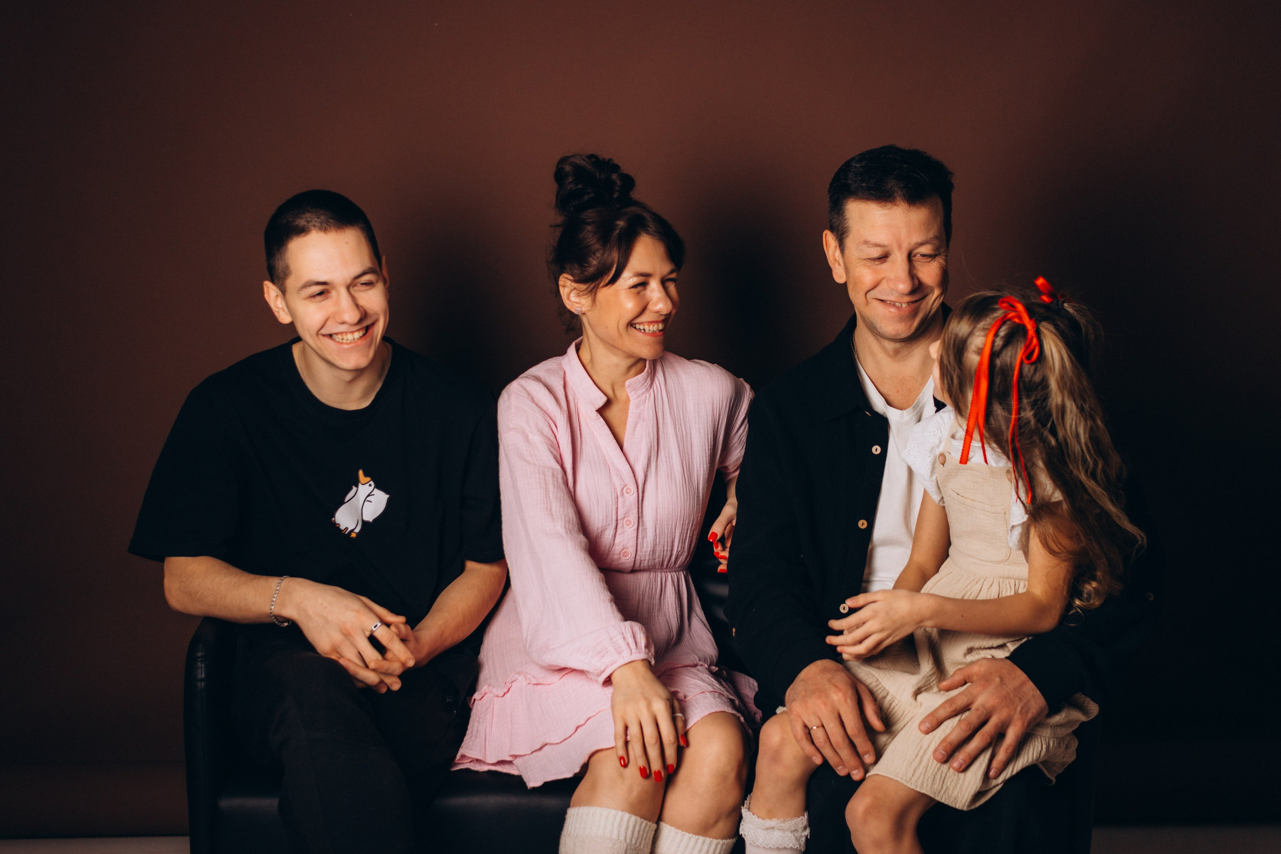 СЕМЕЙНЫЕ ИСТОРИИ. ФОТОГРАФ АНАСТАСИЯ САУШКИНА. г. Трехгорный