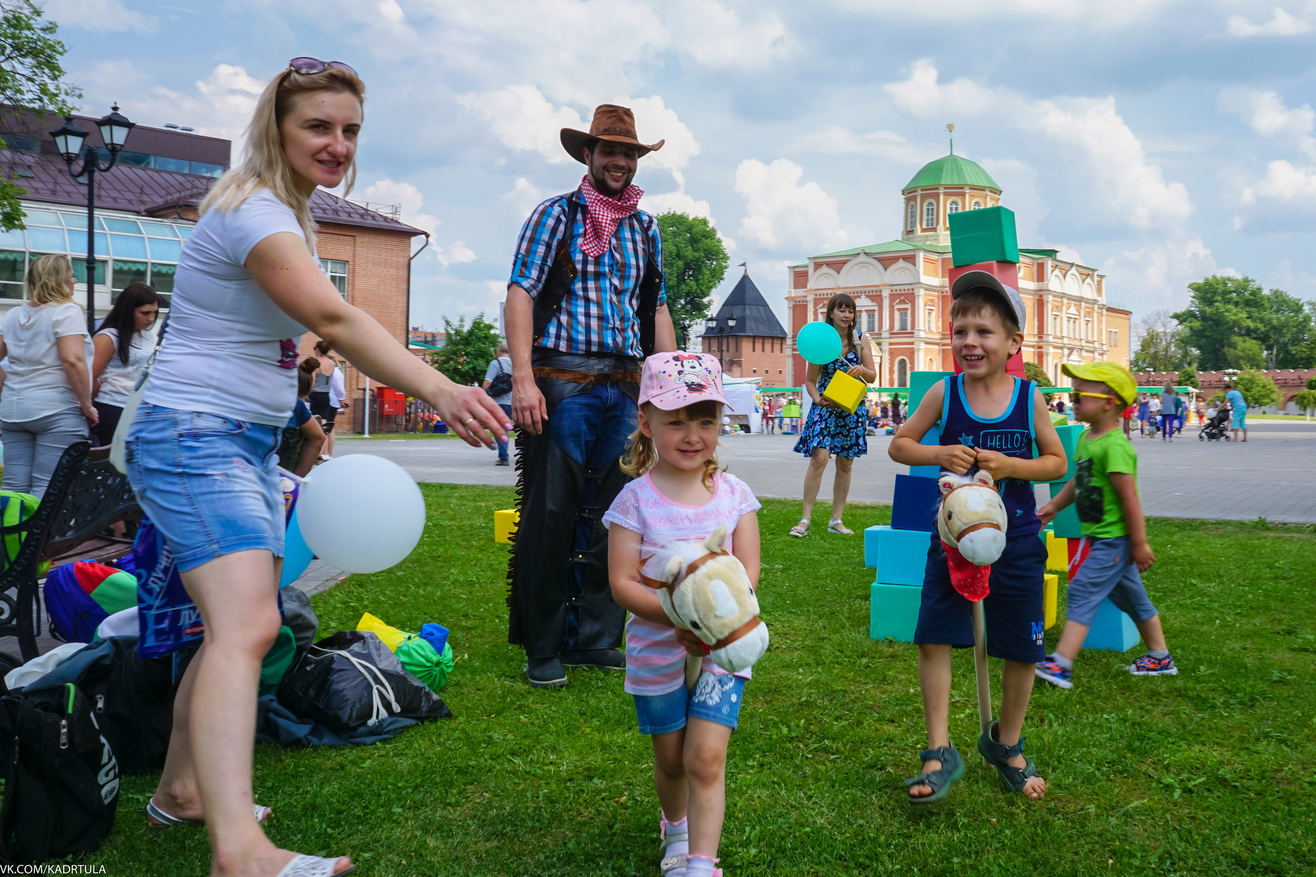 Мампарад в Туле 2019 год. Репортаж. Фотограф в Туле Крупский АнДРей. Фотостудия «КАДР71» в Туле