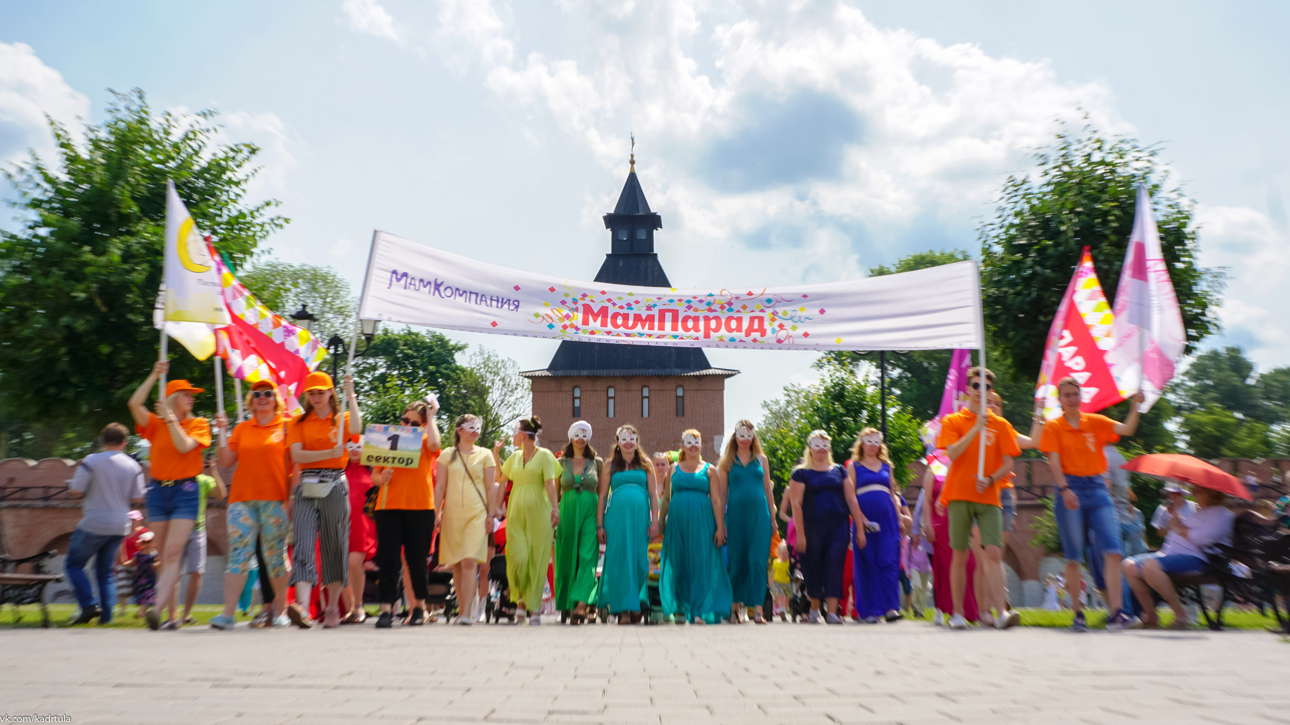 Мампарад в Туле 2019 год. Репортаж. Фотограф в Туле Крупский АнДРей. Фотостудия «КАДР71» в Туле
