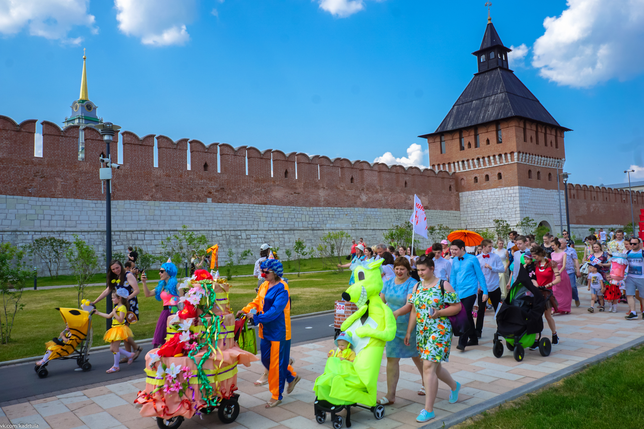 Мампарад в Туле 2019 год. Репортаж. Фотограф в Туле Крупский АнДРей. Фотостудия «КАДР71» в Туле