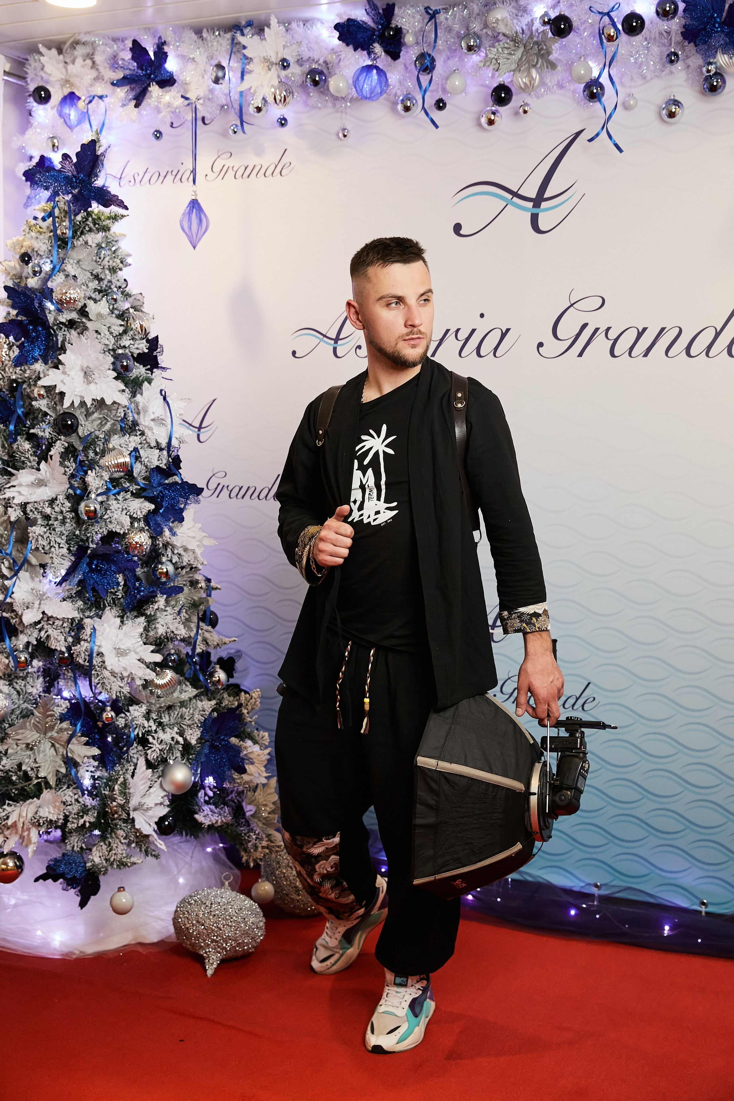 Фотографы. Фото департамент круизного лайнера Астория Гранде