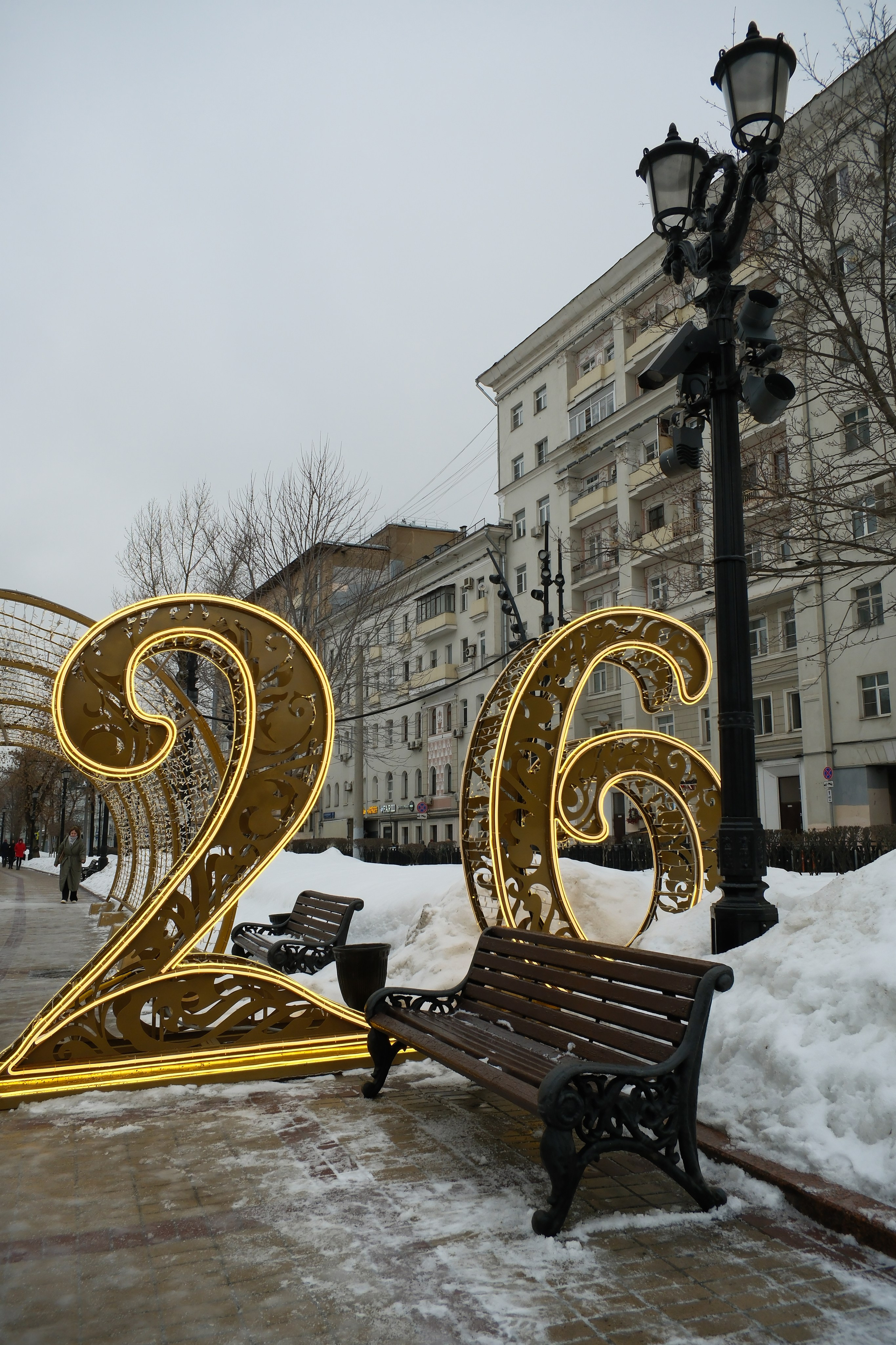 Улица, люди, жизнь…