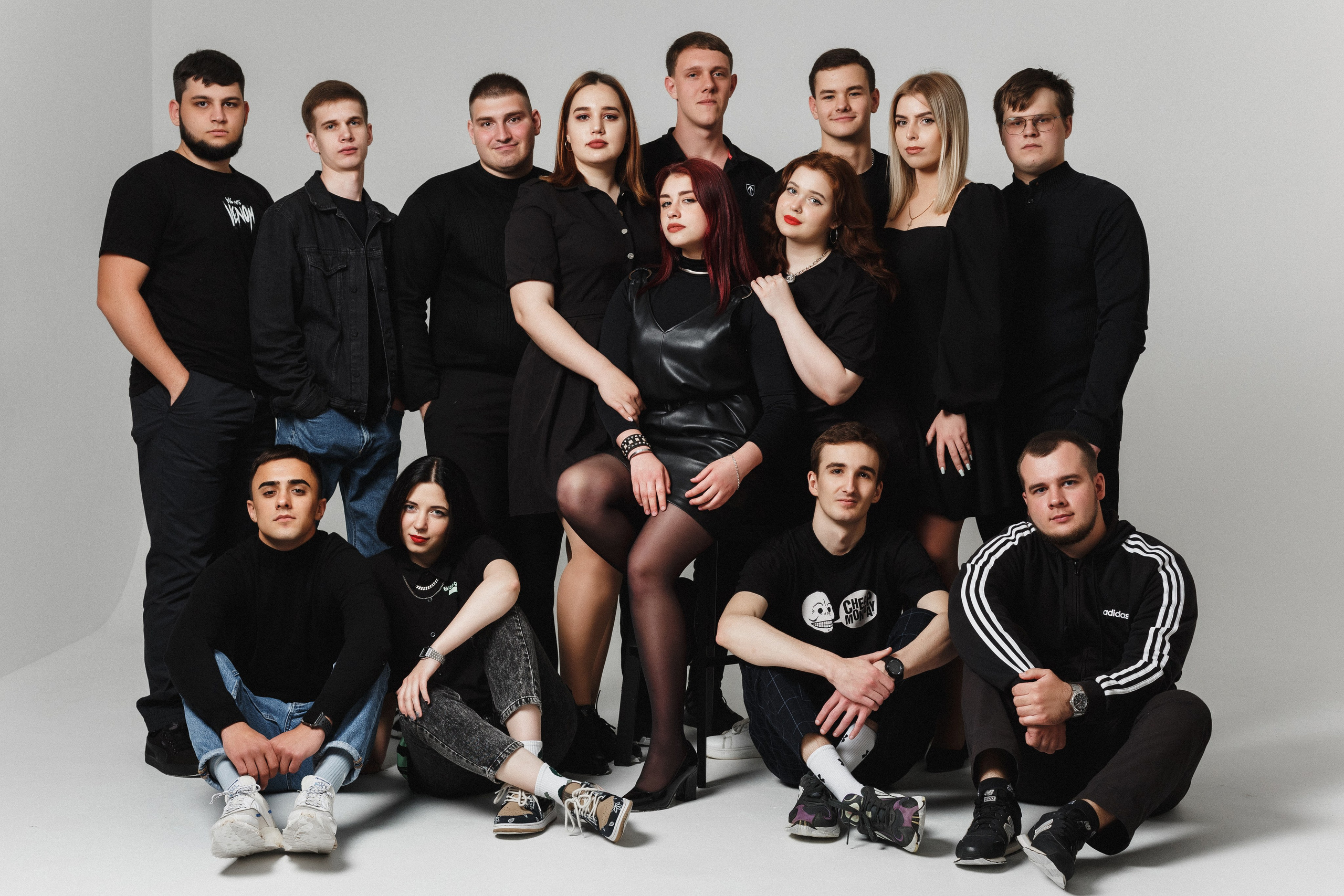 Портреты выпускников в фотостудии 'Faces' в Таганроге. Свадебный и семейный фотограф в Таганроге Бакарюк Антон