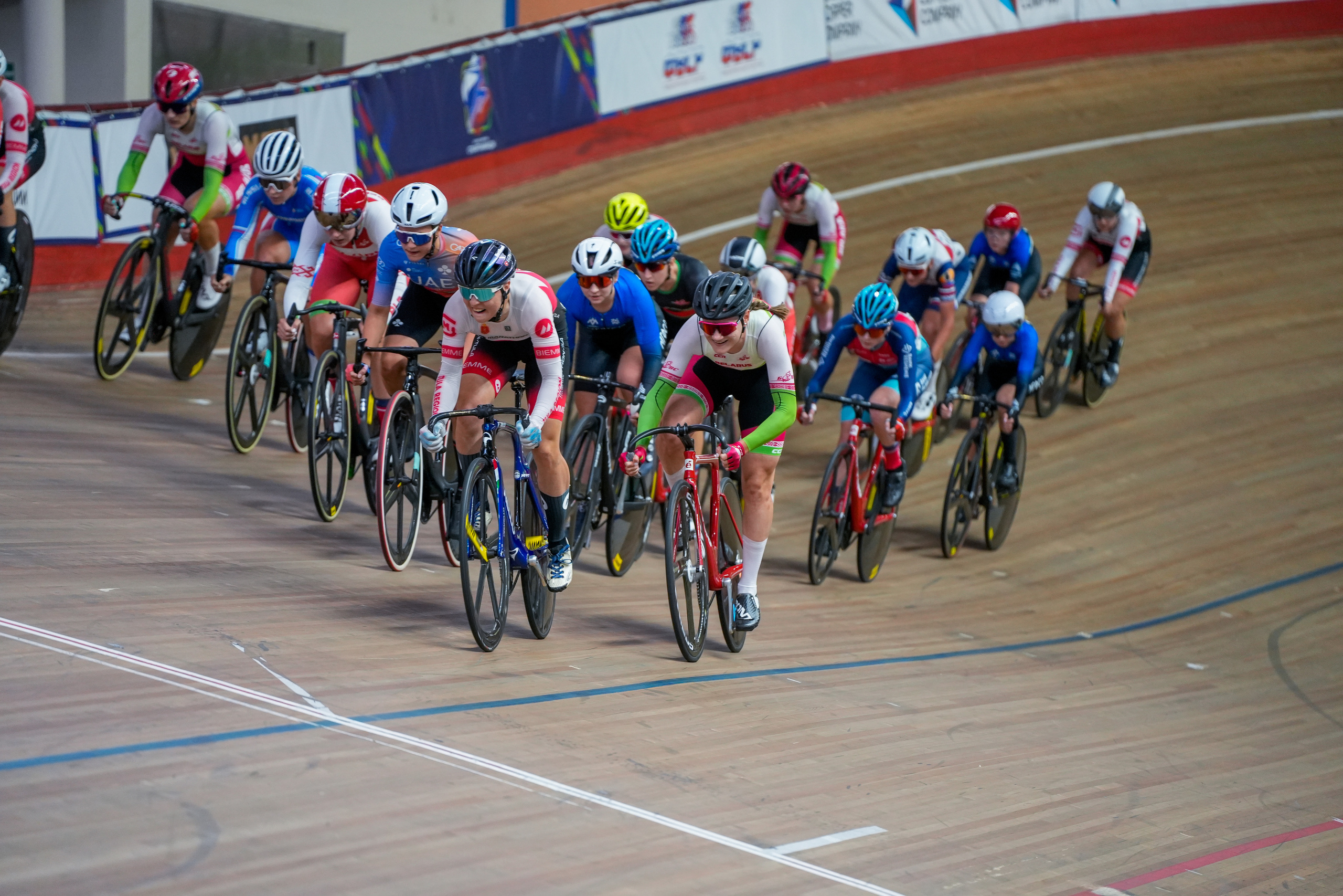 Велоспорт-трек. Спортивный и не только фотограф в Санкт-Петербурге- Артём Золотарёв