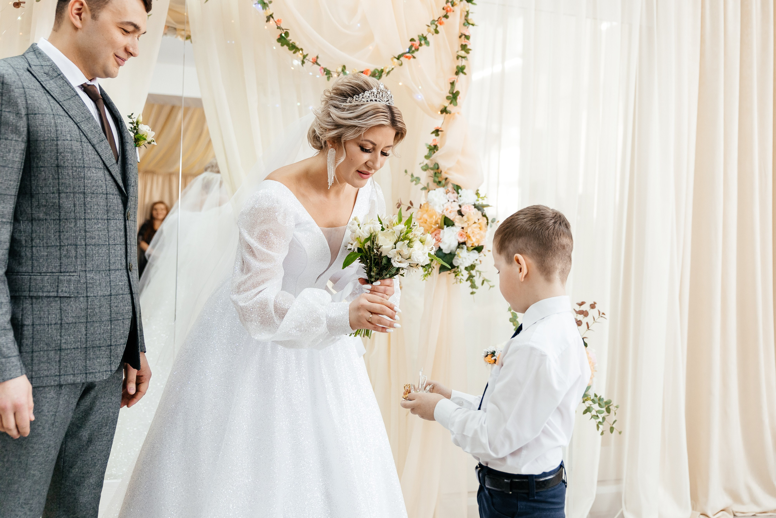 Алмаз и Юля. Ваш самый лучший фотограф!