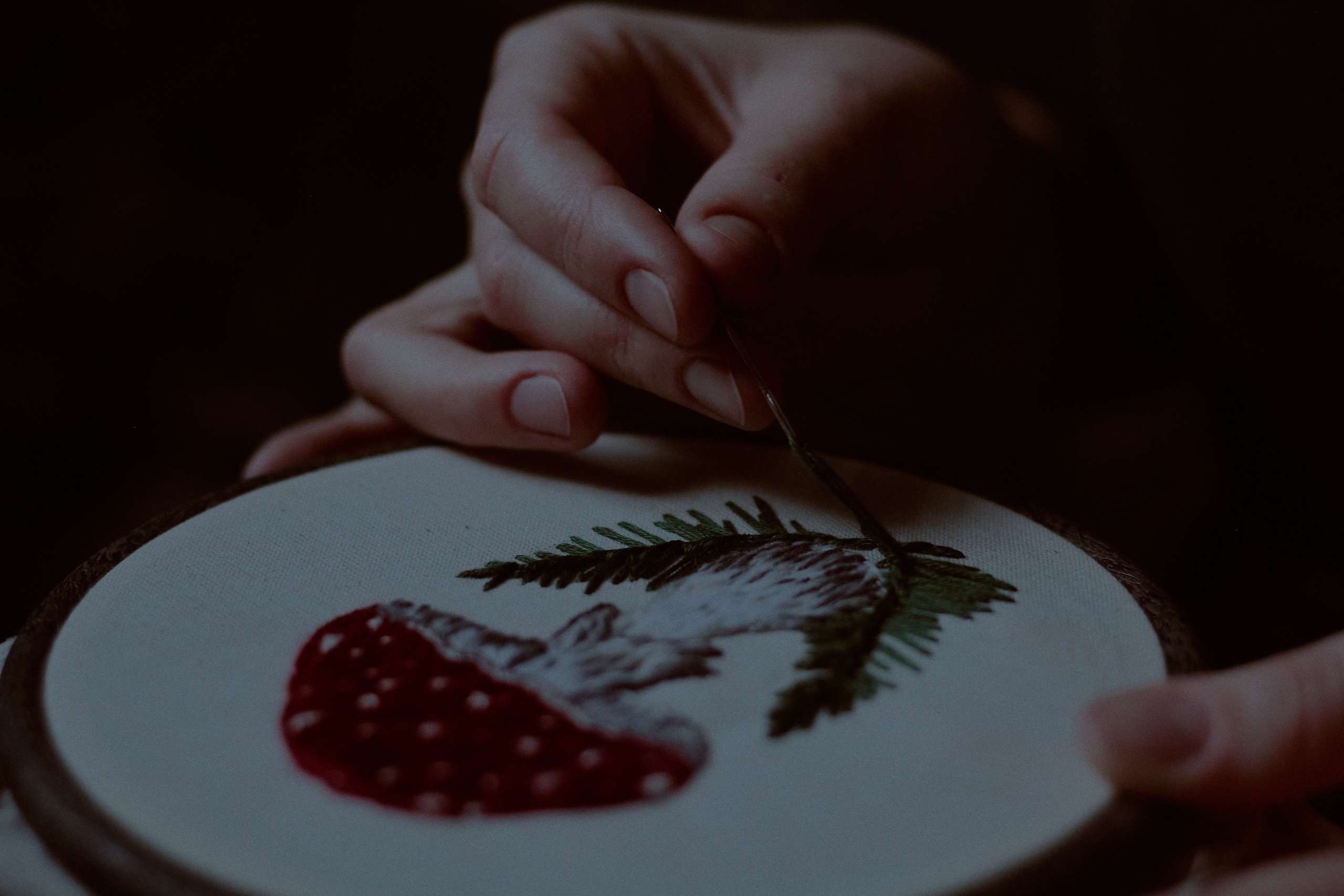 Тень. Фотограф лавстори Москва/МО Приятелева Ангелина