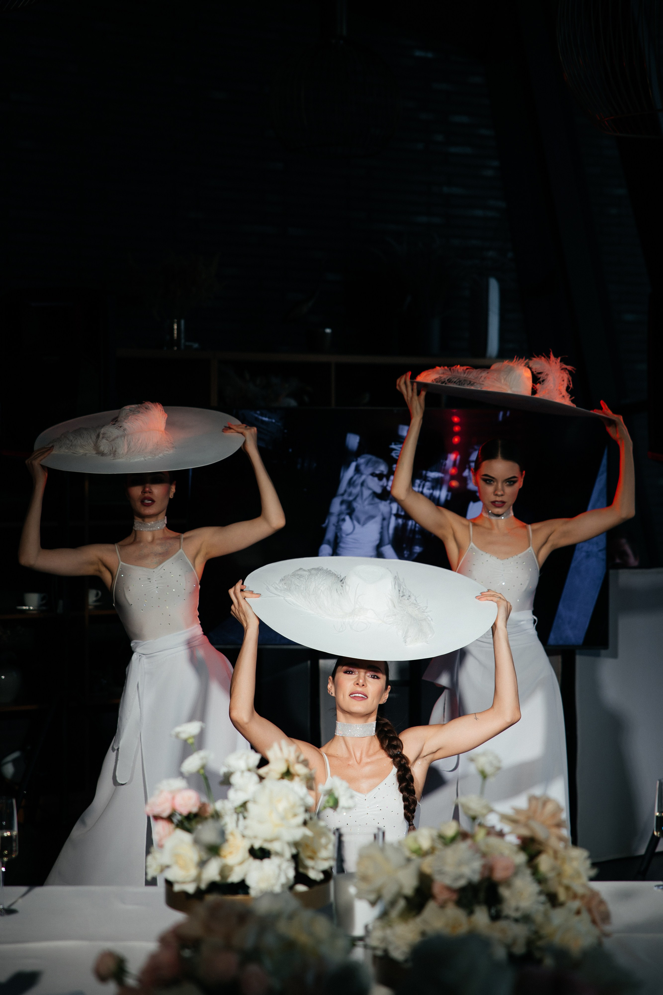 Юлия и Андрей | Свадебный день на 9 человек. Свадебный фотограф Минск РБ