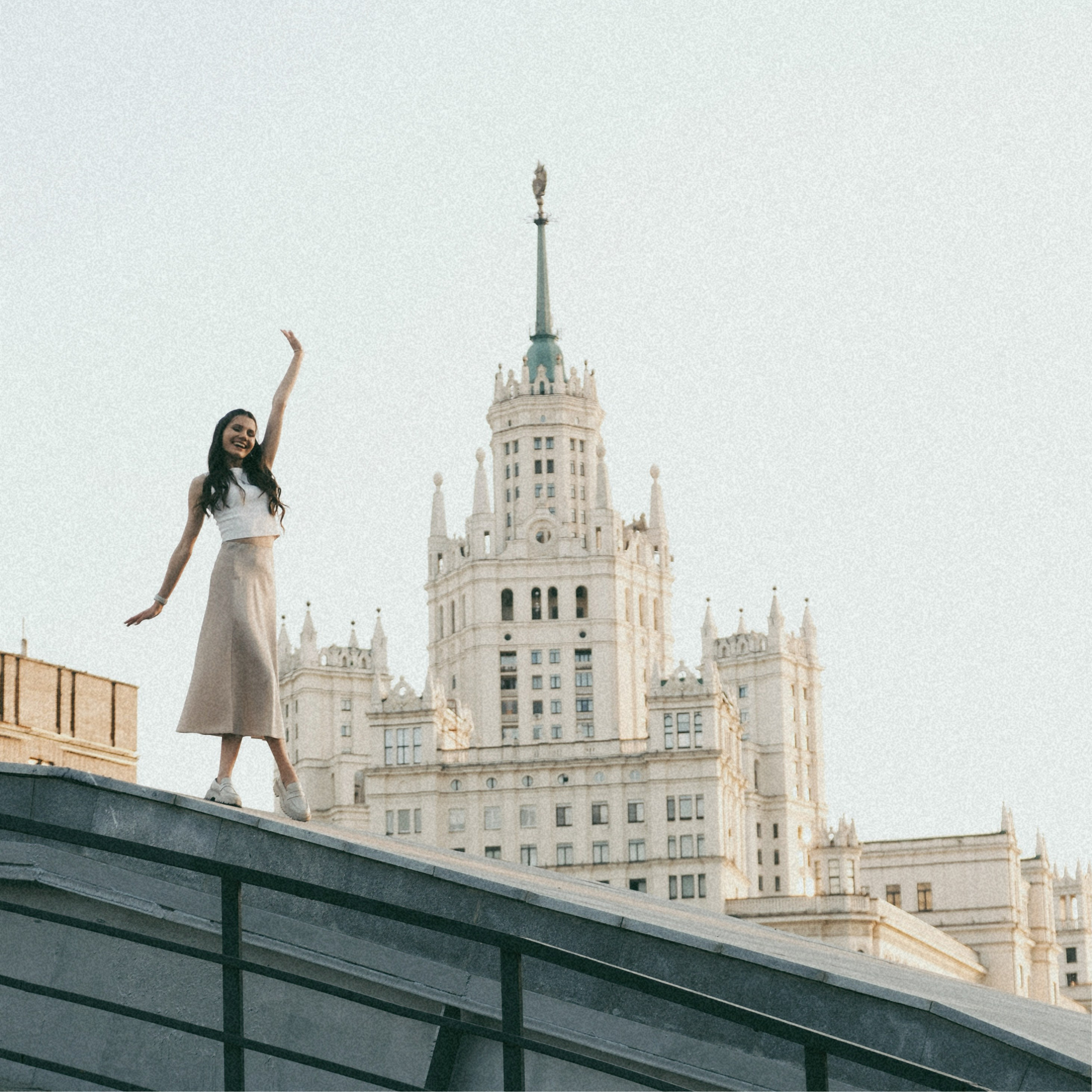 На улице. Главная