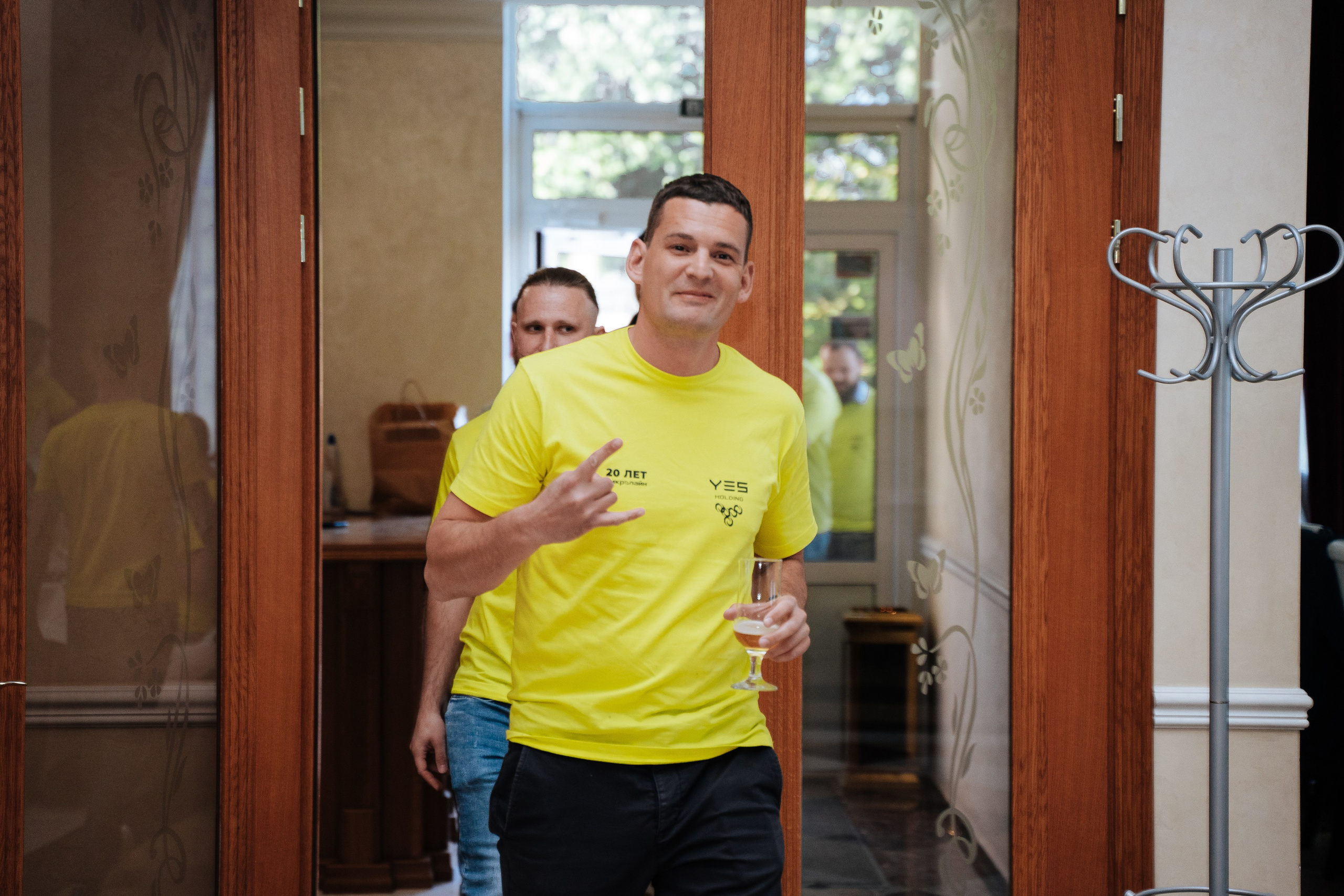 Yes Holding. Свадебный фотограф в Симферополе