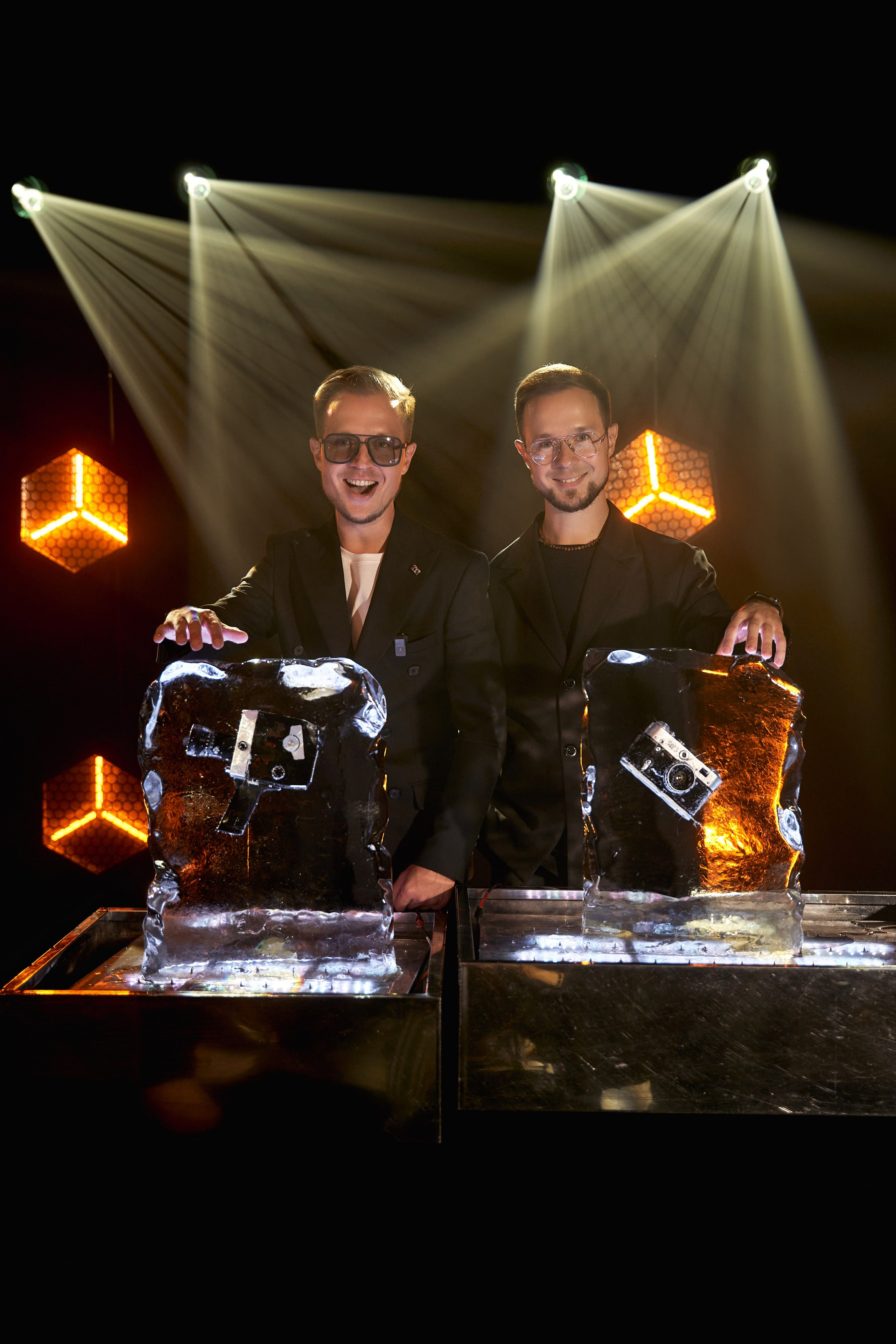 ТВИНС СТУДИО — лучшие фотографы и операторы Краснодара и России. ТВИНС СТУДИО — лучшие свадебные фотографы и видеографы в Краснодаре