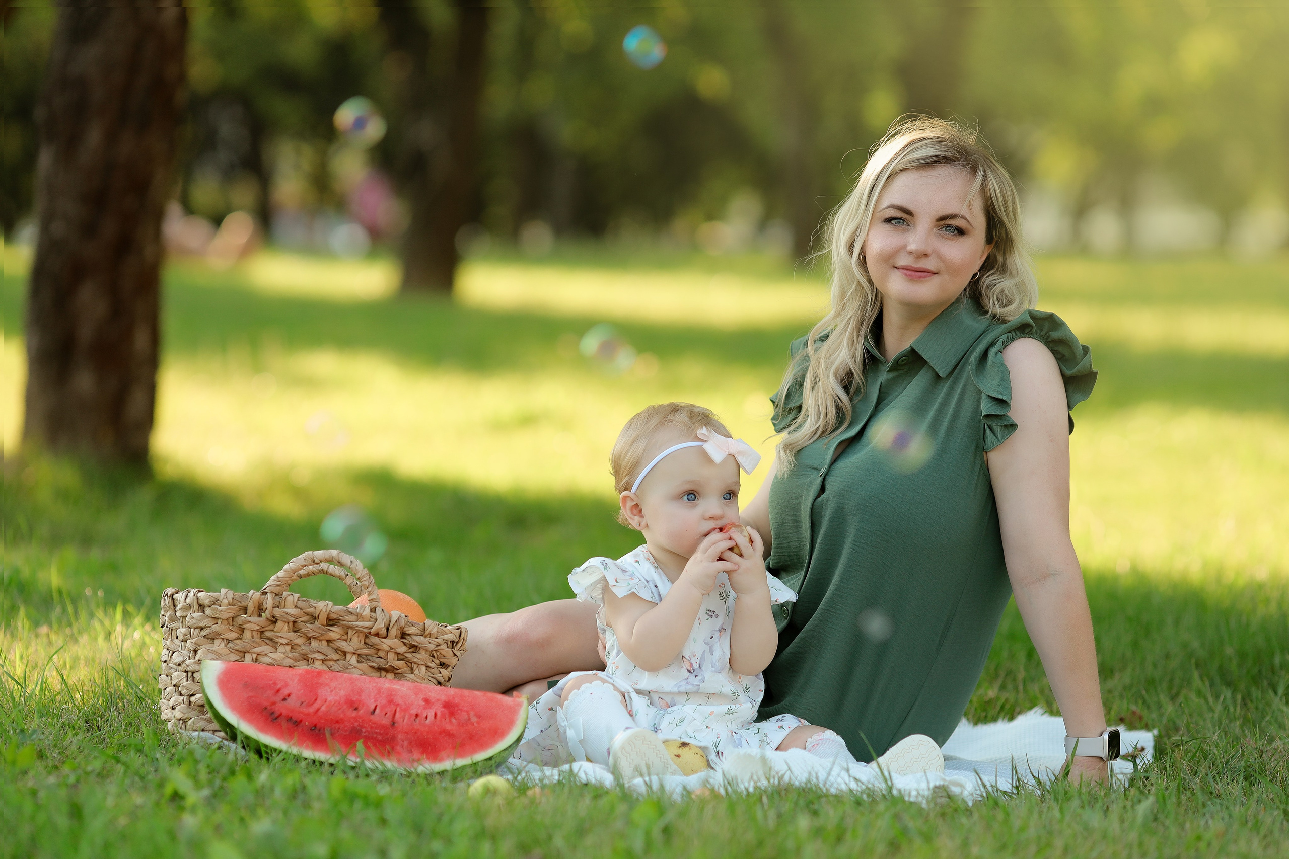 Семейная фотосессия. Фотограф новорожденных и беременности в Минске