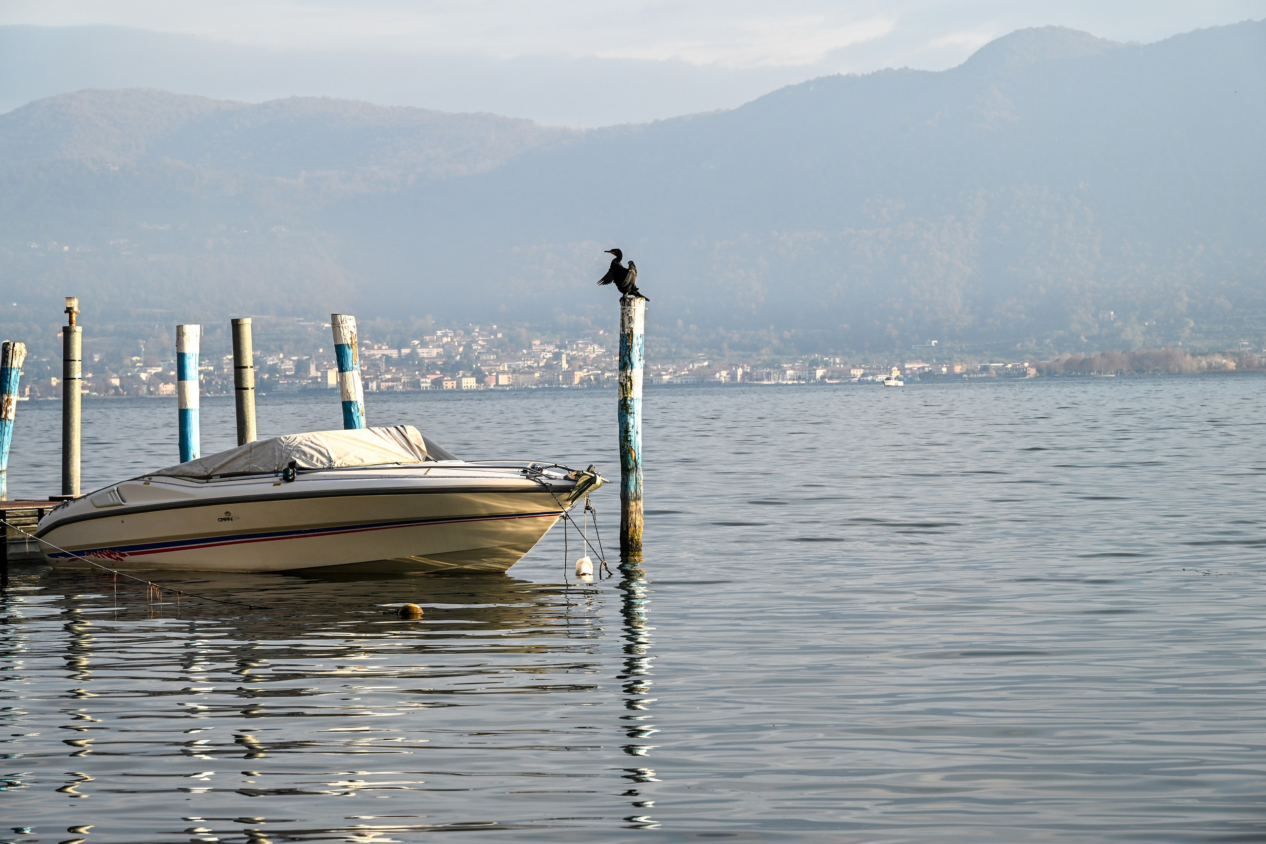 Lago d'iseo and hotel. Фотограф Минск