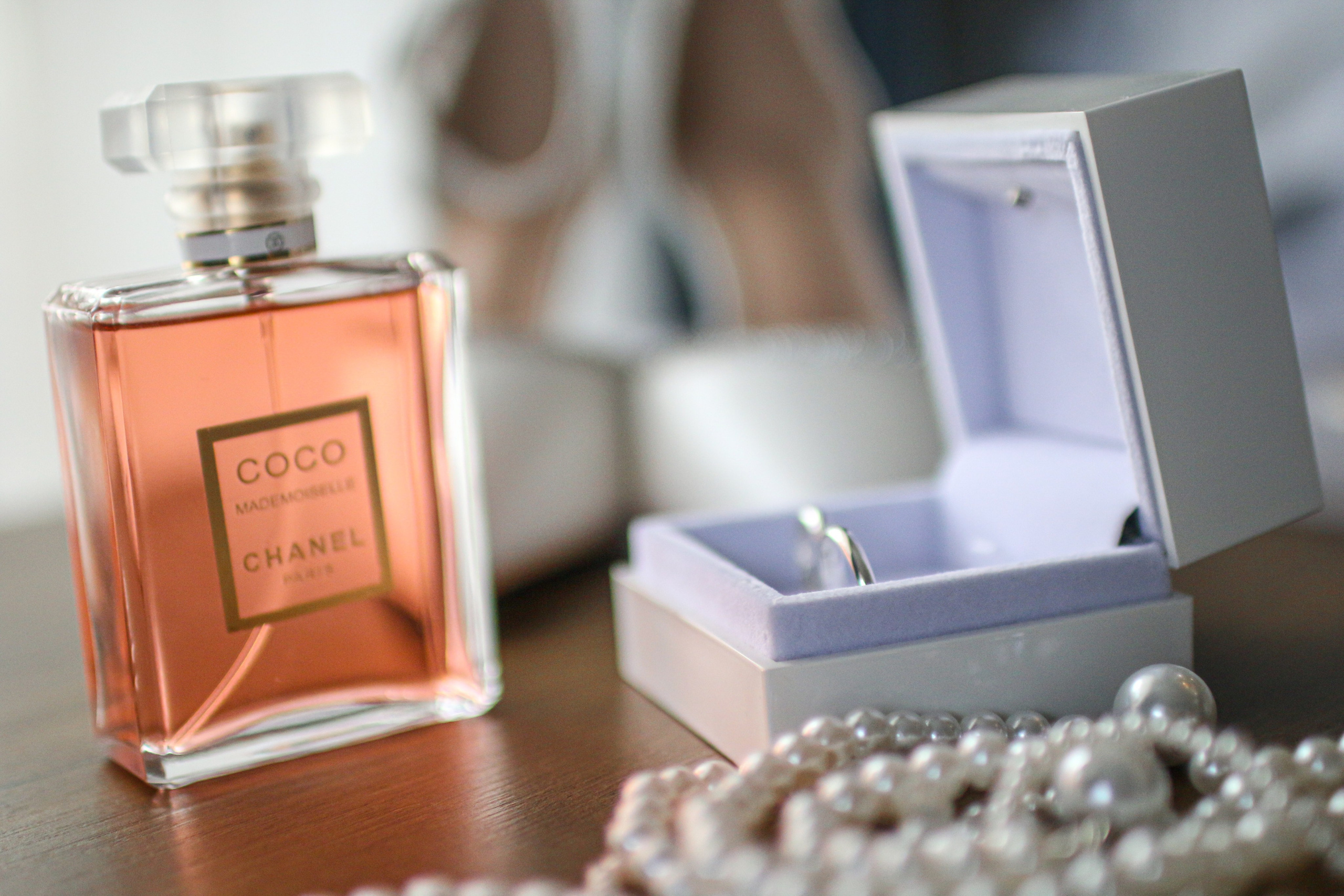 Сборы в отеле (Виталина и Константин). Свадебный и репортажный фотограф Николай Доровских