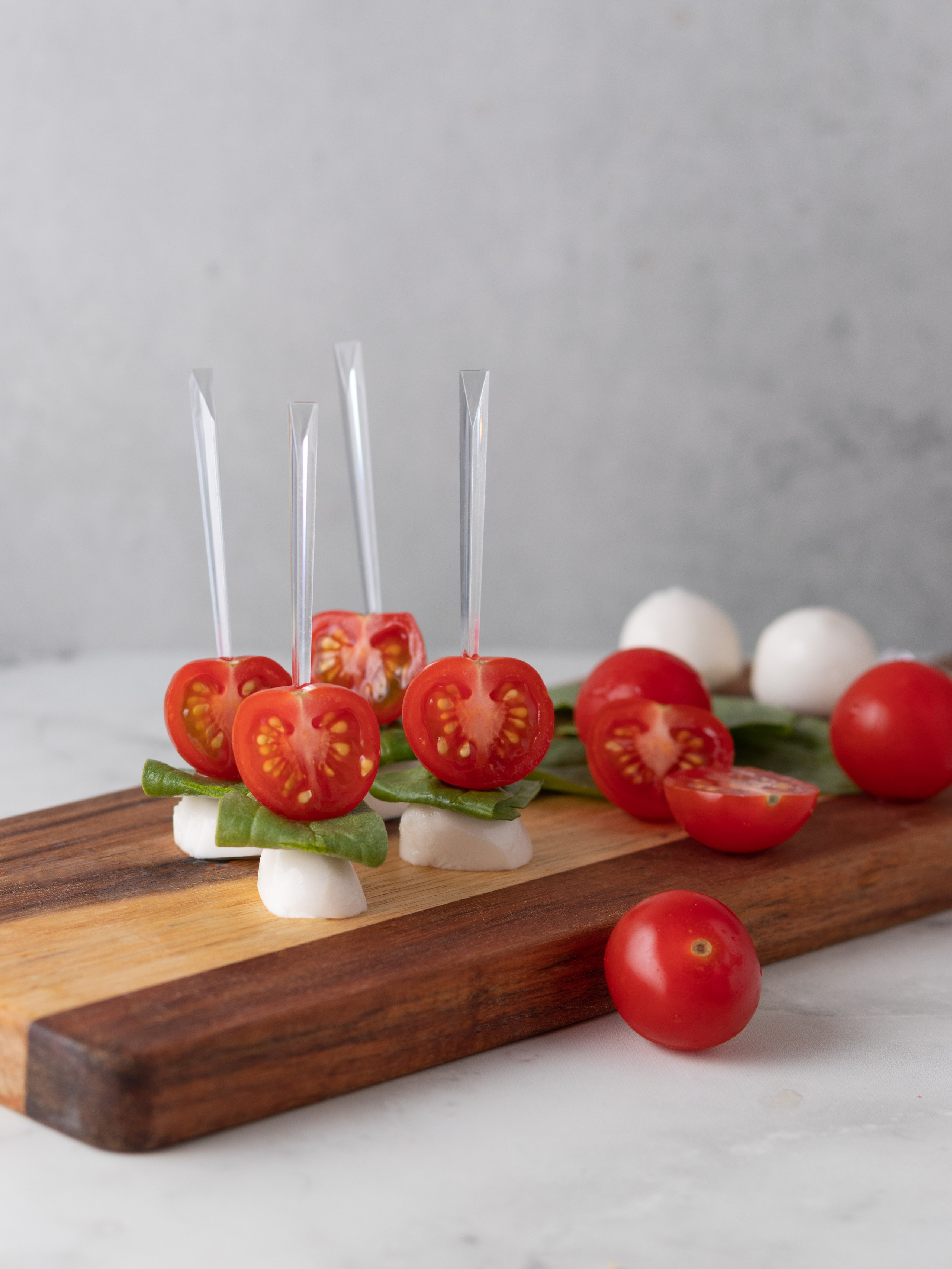 Шпажки для канапе. Предметный фотограф Северова Екатерина | Профессиональная предметная съёмка фото и видео в Санкт-Петербурге