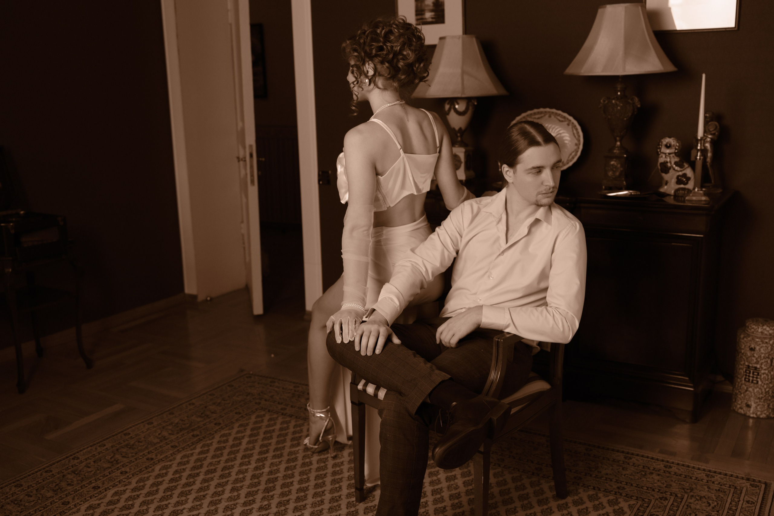 Катя и Арсений. Фотограф в Москве и Праге: индивидуальные портреты, парные фотосессии