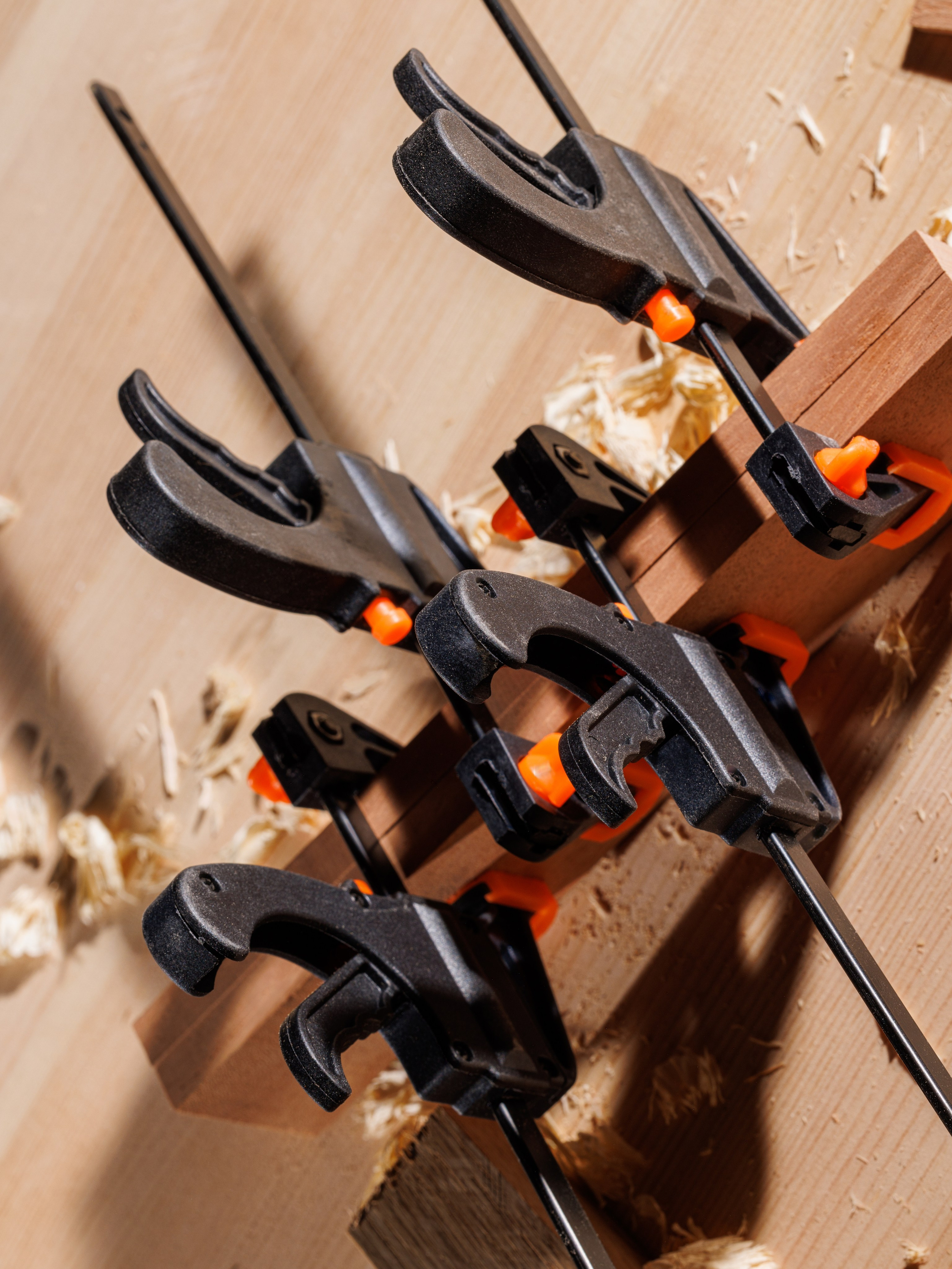 Струбцины в мастерской. Сергей Шестов фотограф из Нижнего Новгорода