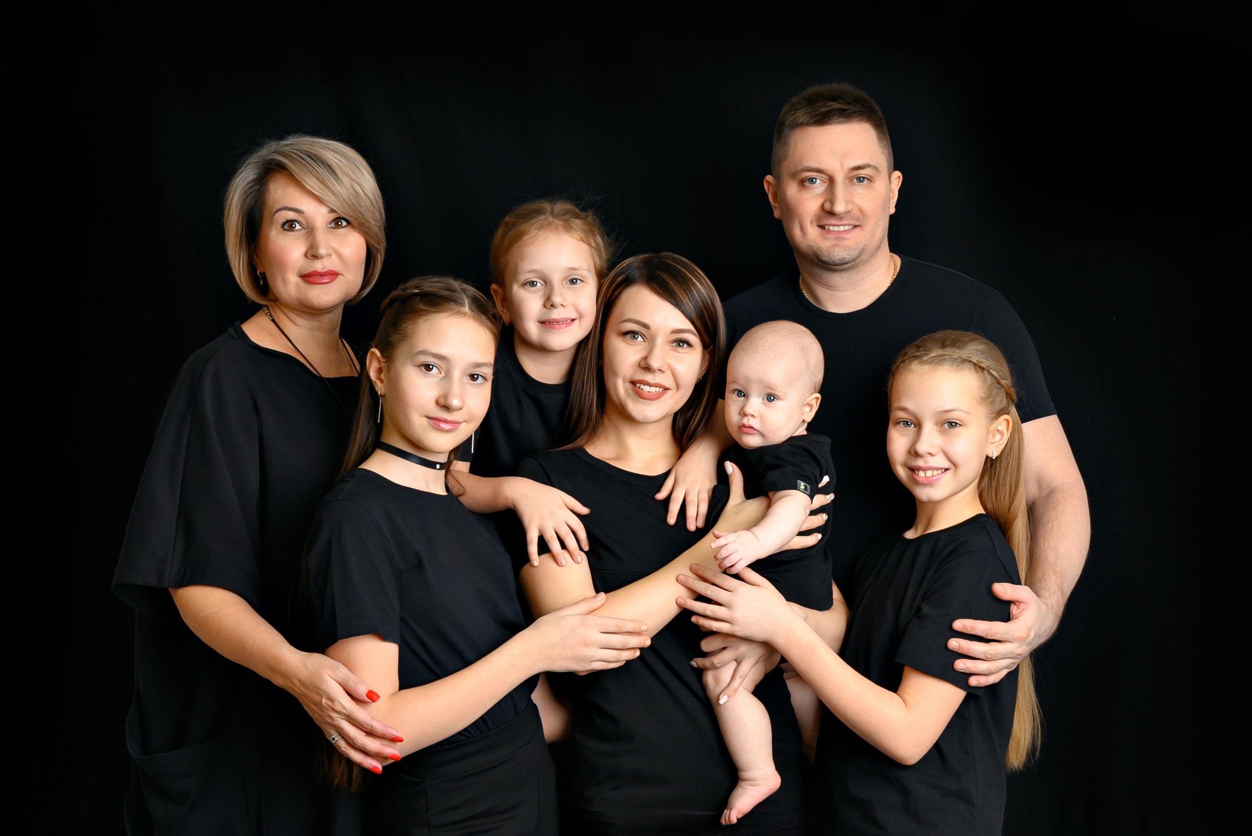 Портрет 4 поколения. Фотограф новорожденных в Норильске Виктория Шагалиева