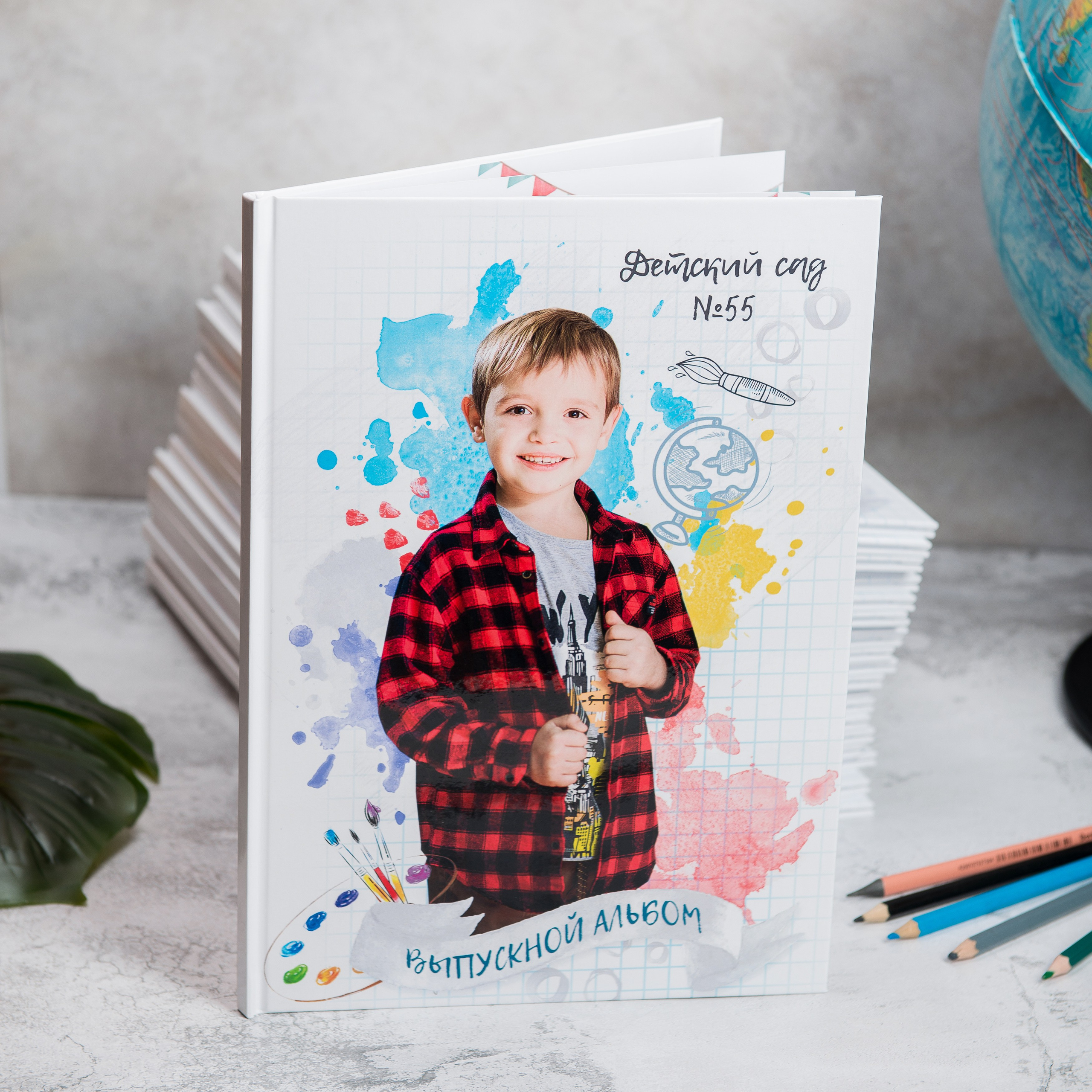 Выпускной альбом для детского сада. Выпускные альбомы. Предметная и контент съёмка. Фотостудия Klass