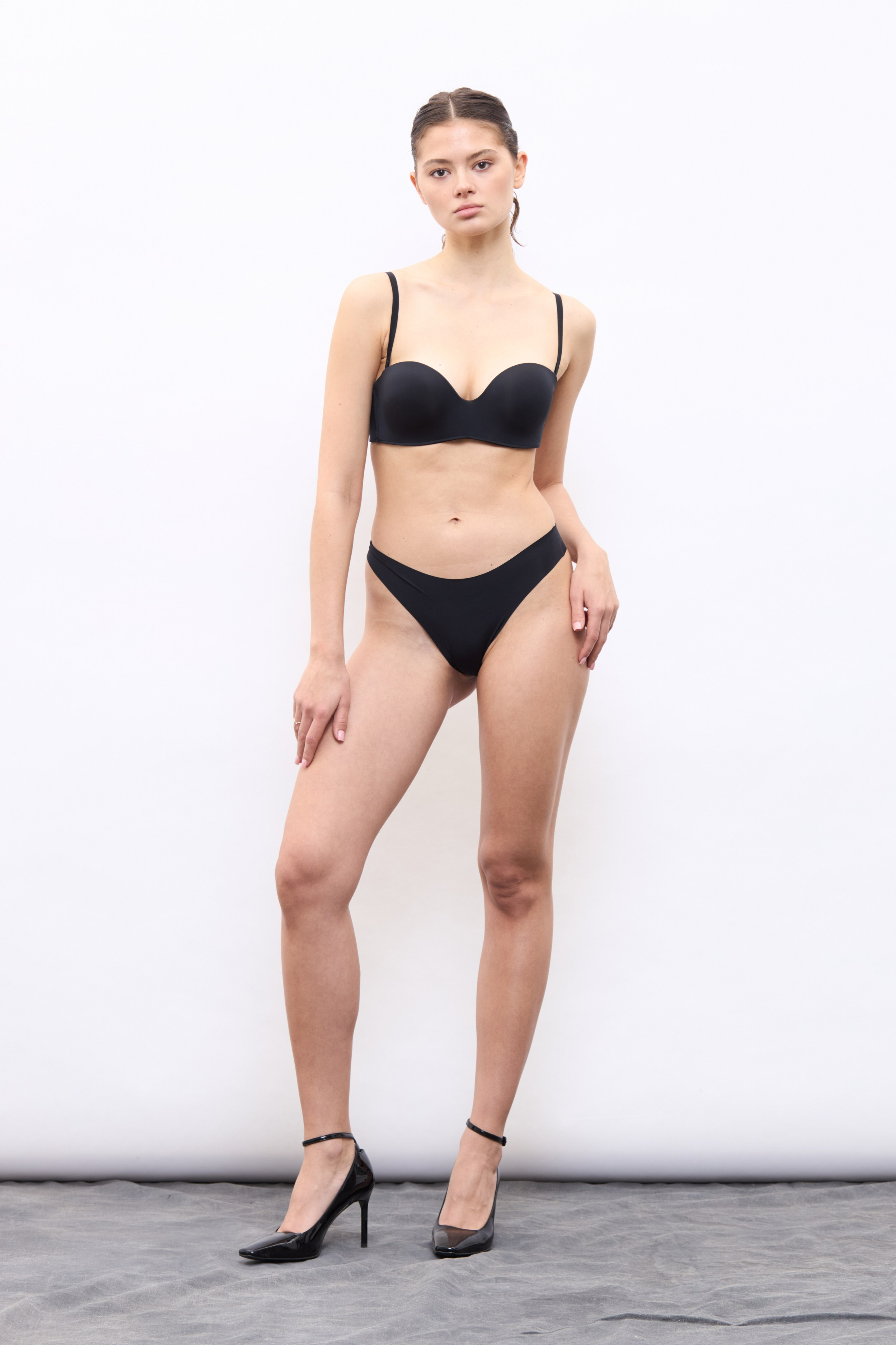 VIOLETTA / snaps. Главная